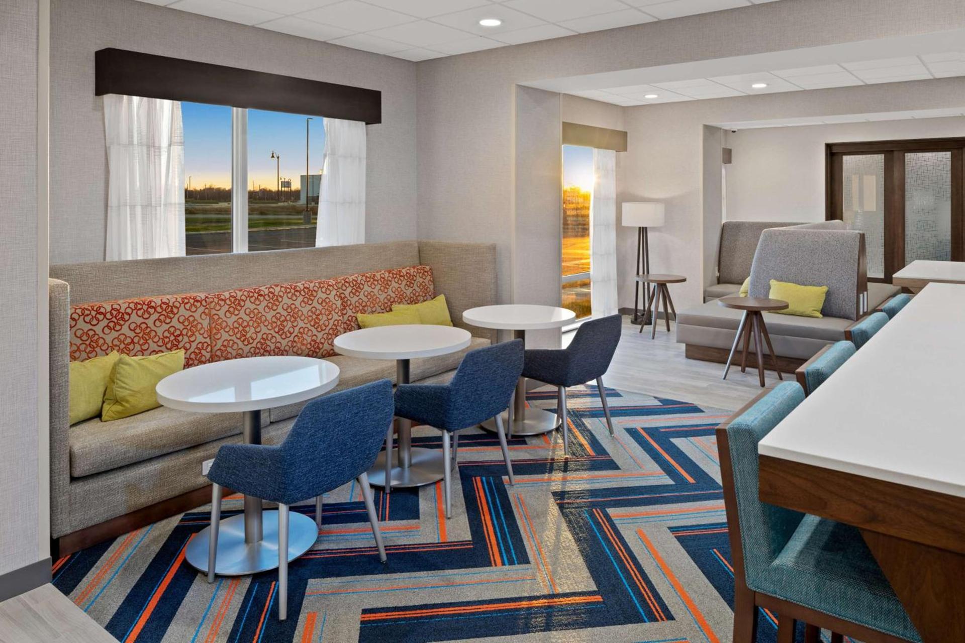 Hampton Inn Circleville, Oh photo 16