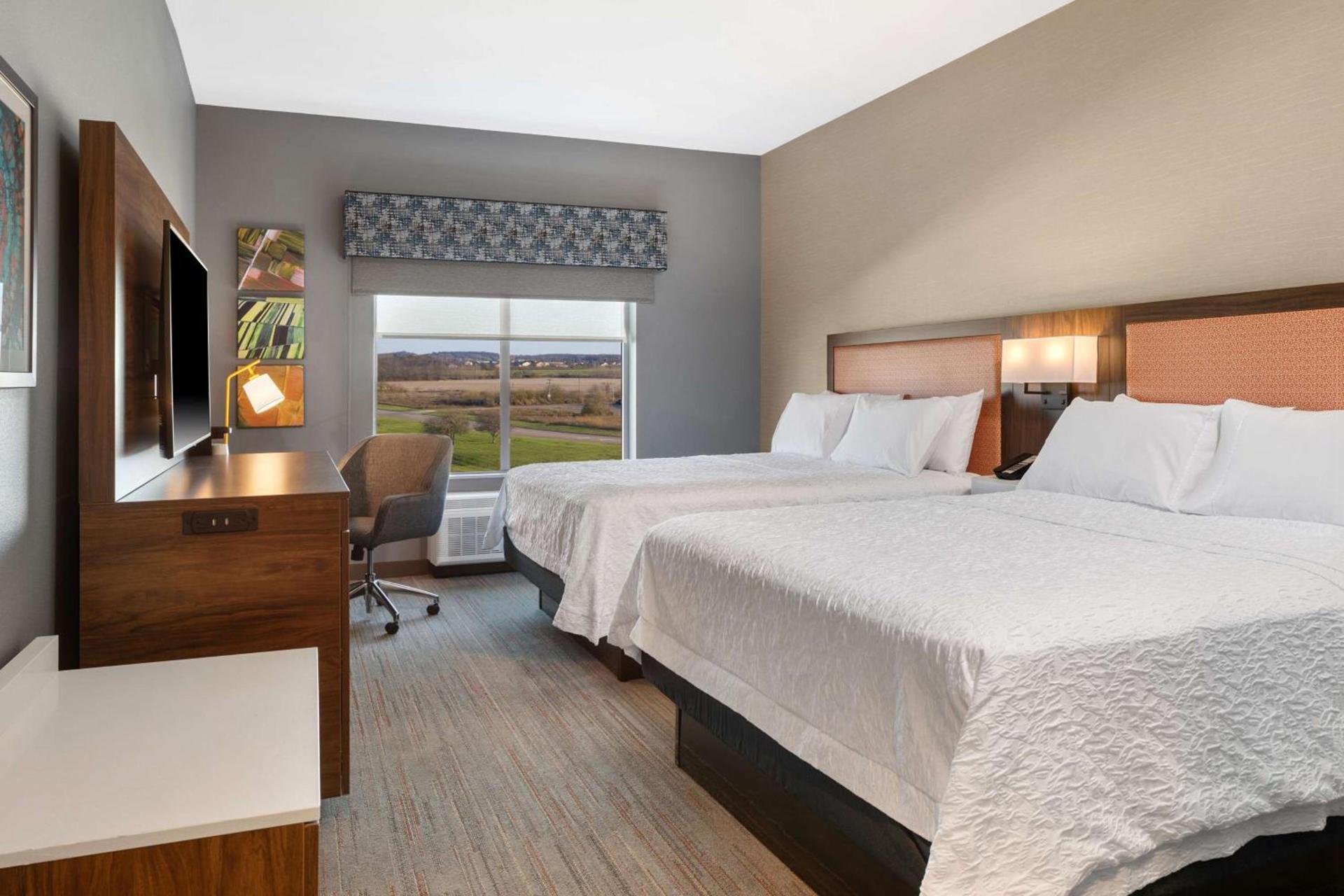 Hampton Inn Circleville, Oh photo 40