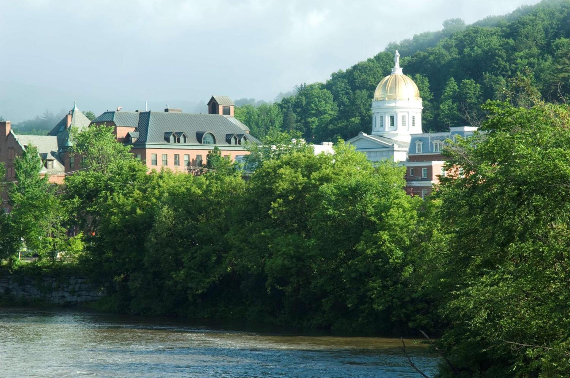 Capitol Plaza Hotel Montpelier Tapestry Collection by Hilton photo 34