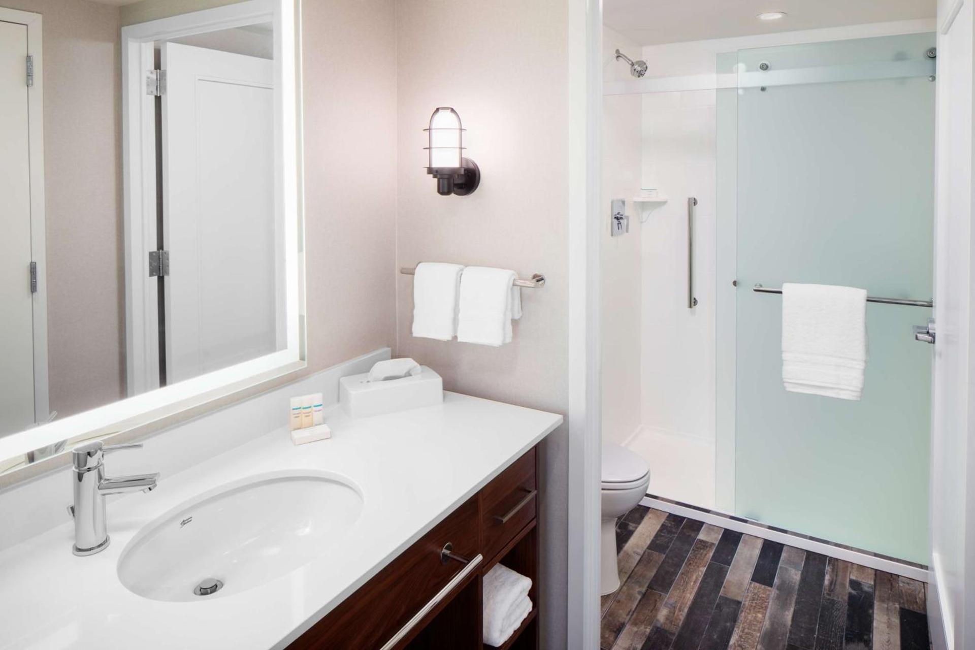 Homewood Suites by Hilton Boston Seaport District photo 29
