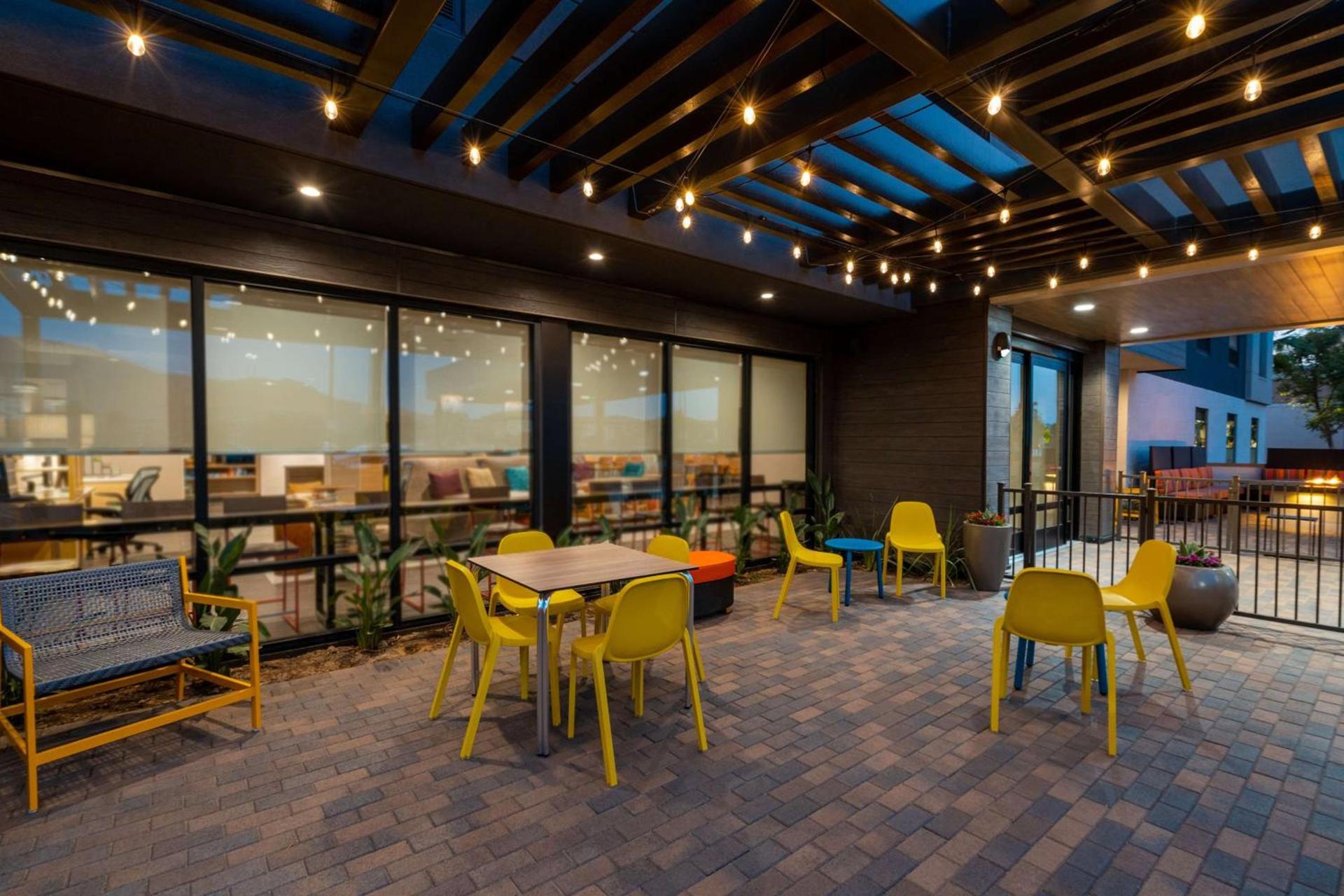 Home2 Suites Corona, Ca photo 26