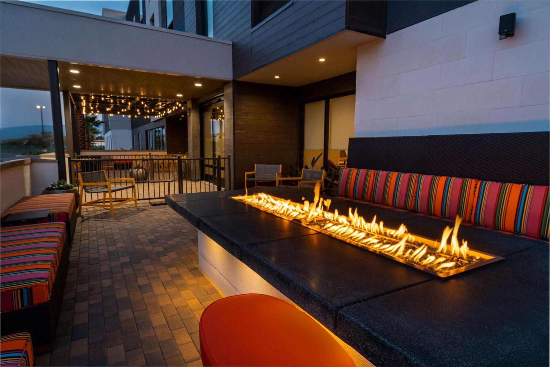 Home2 Suites Corona, Ca photo 27