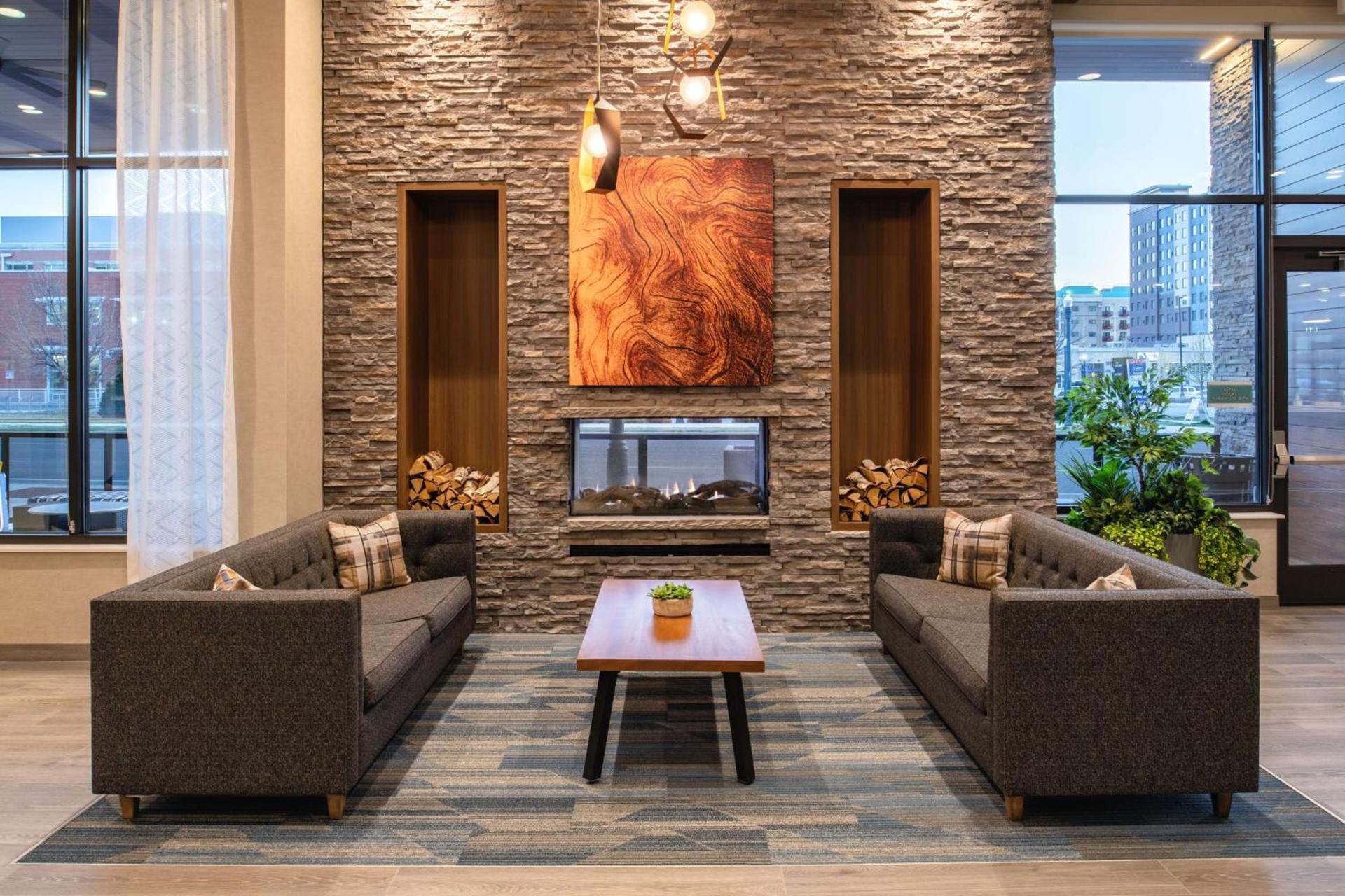 Home2 Suites By Hilton Boise Downtown photo 4