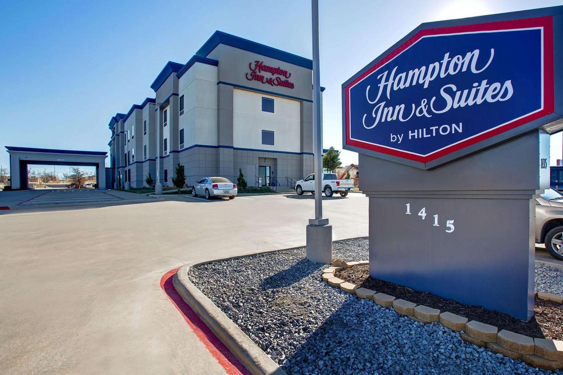 Hampton Inn & Suites Borger photo 4