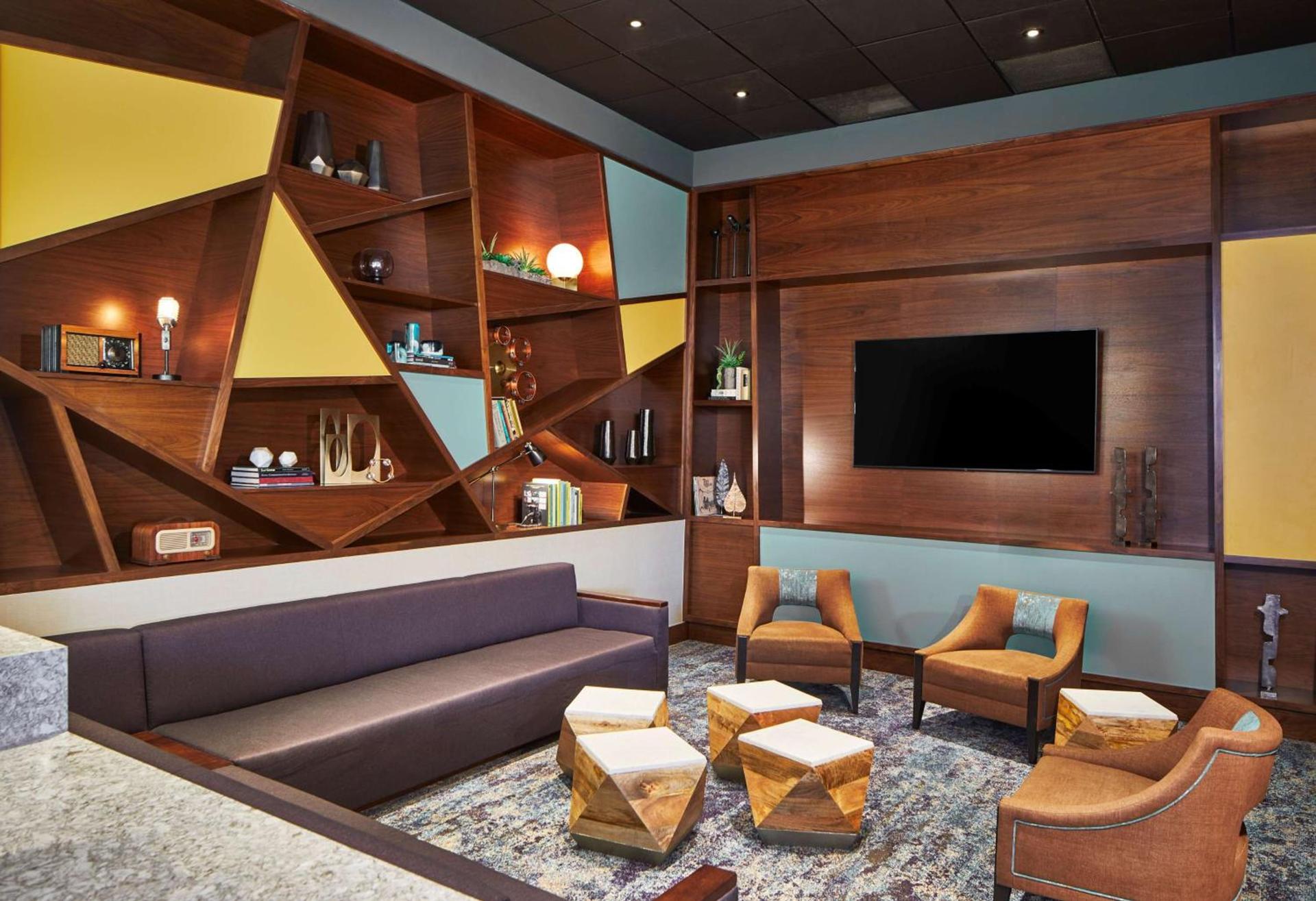 Embassy Suites by Hilton Nashville Downtown photo 7