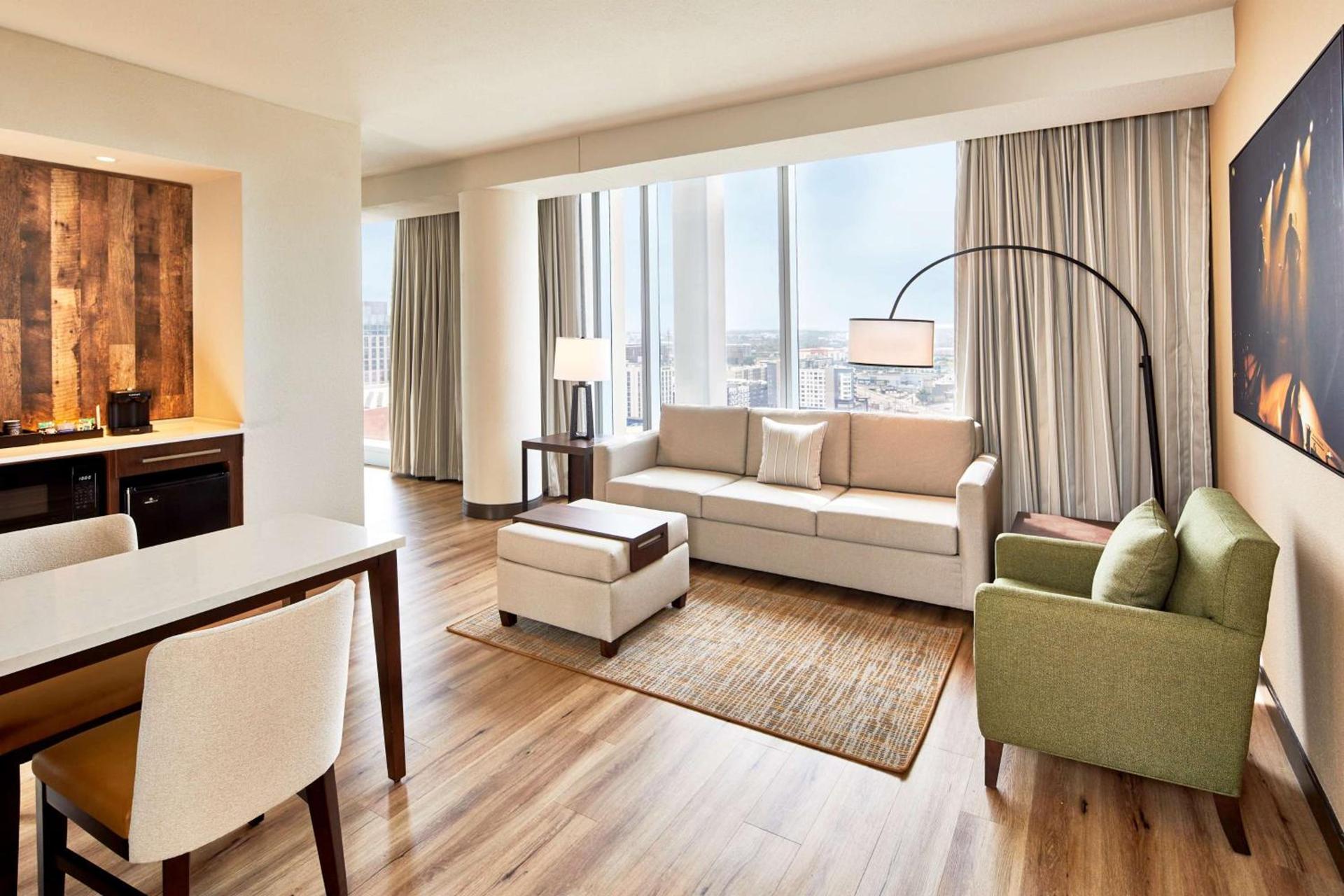 Embassy Suites by Hilton Nashville Downtown photo 40