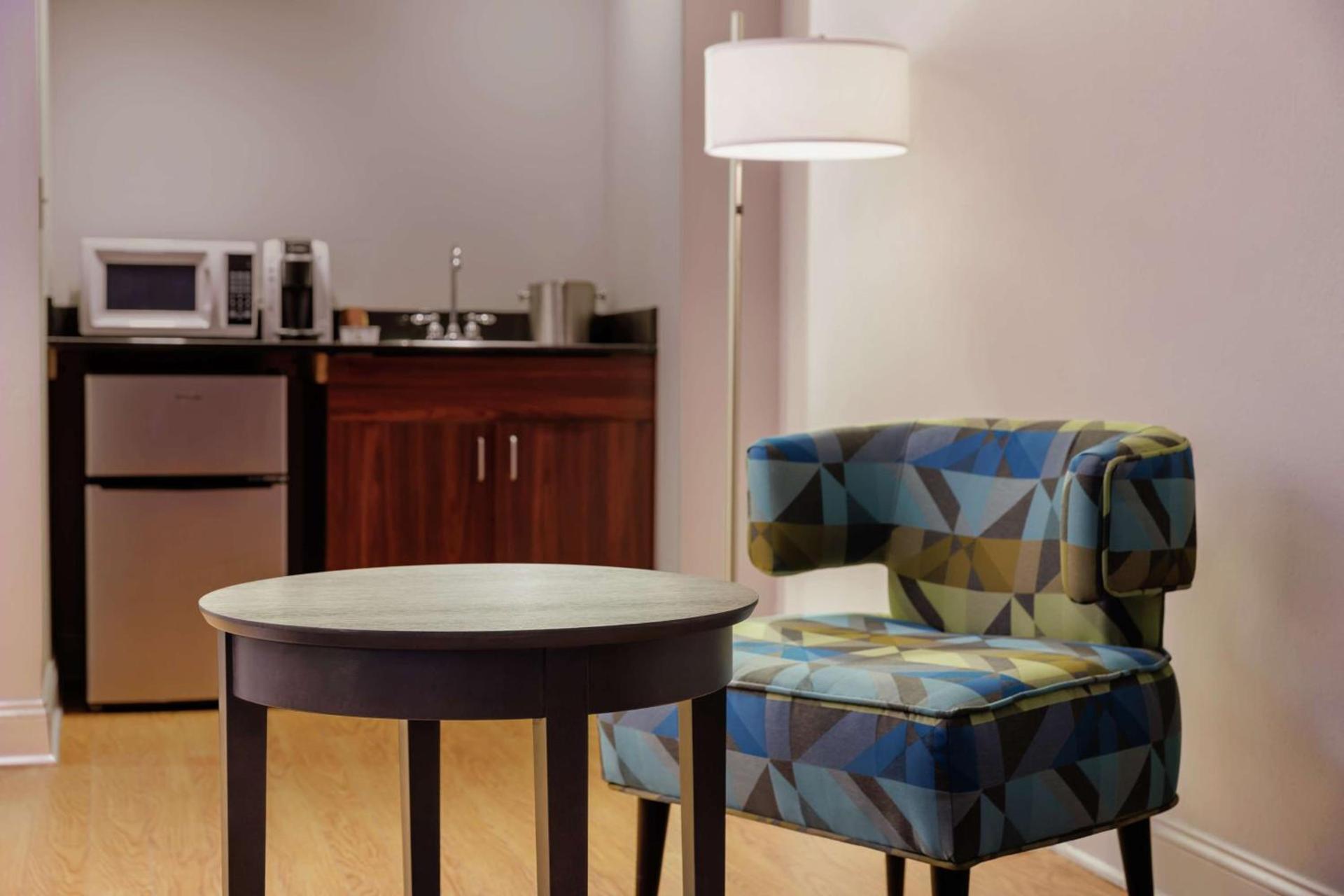 Hotel Trilogy Albany Airport, Tapestry Collection by Hilton photo 14