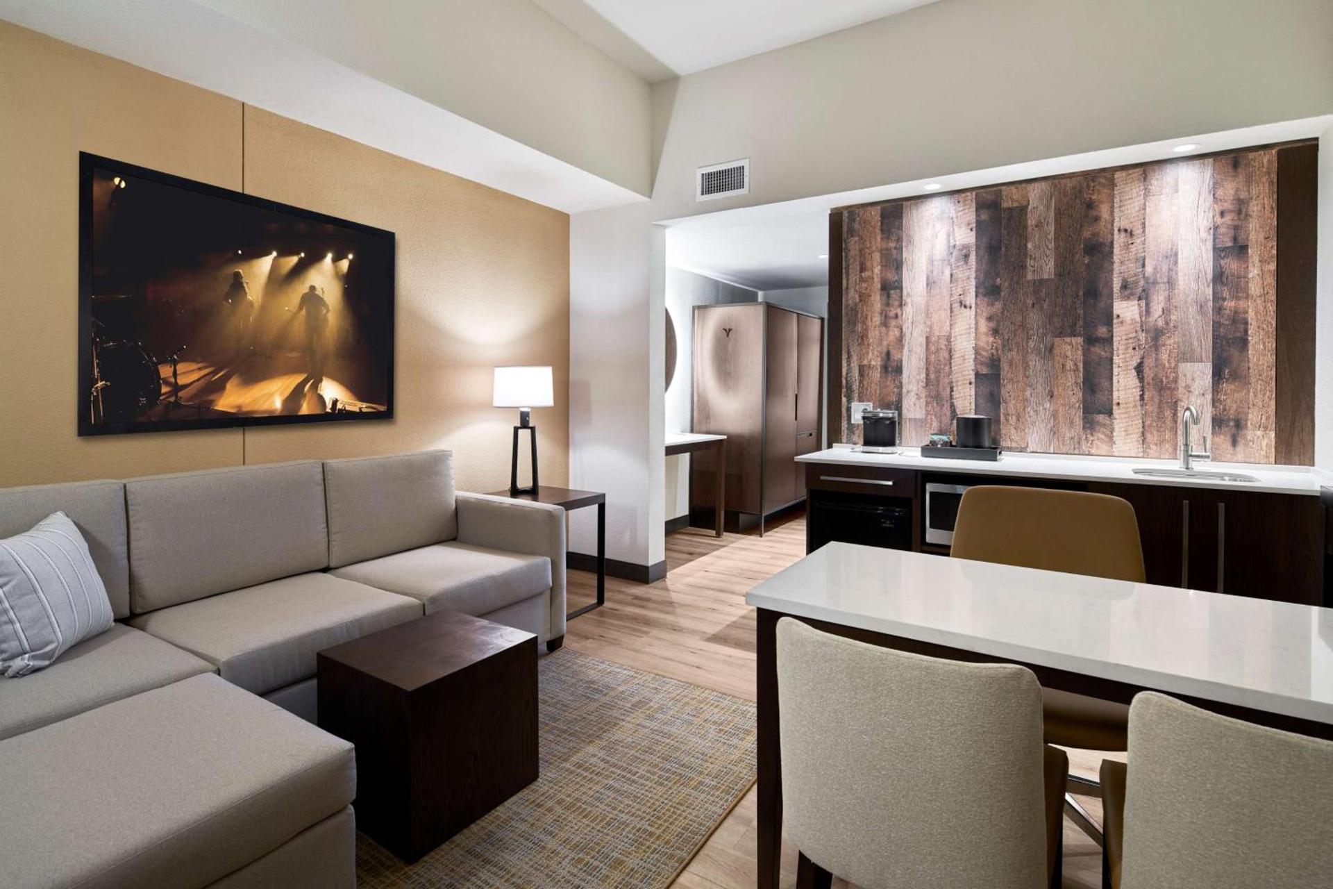 Embassy Suites by Hilton Nashville Downtown photo 75