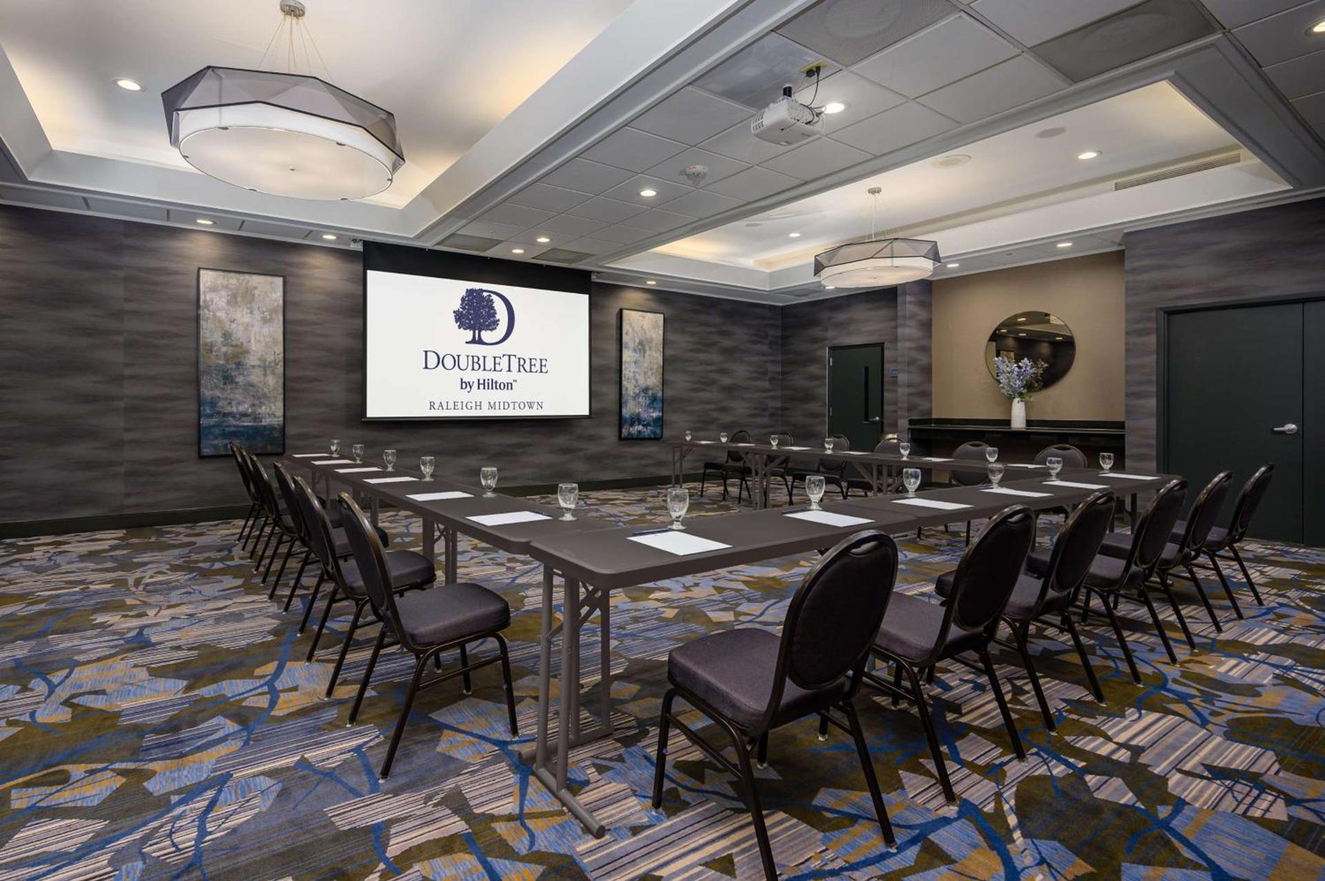 DoubleTree by Hilton Raleigh Midtown, NC photo 26