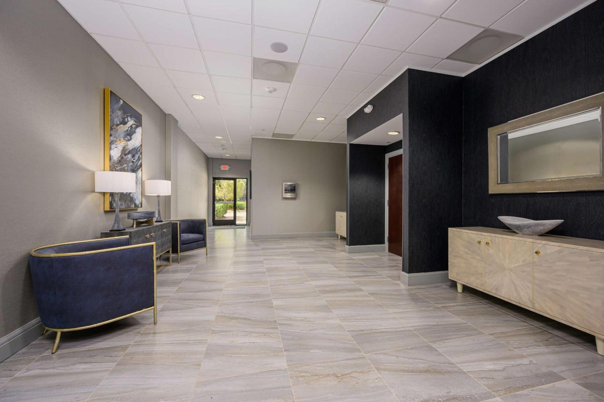 DoubleTree by Hilton Raleigh Midtown, NC photo 30