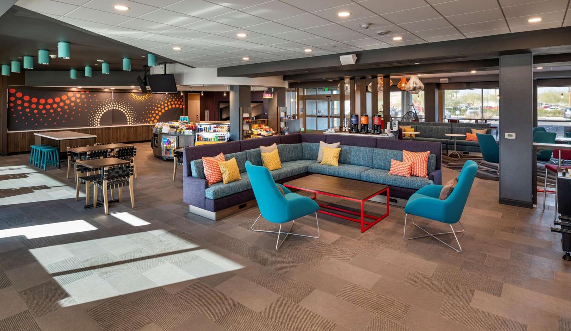 Tru By Hilton Phoenix Glendale Westgate photo 7