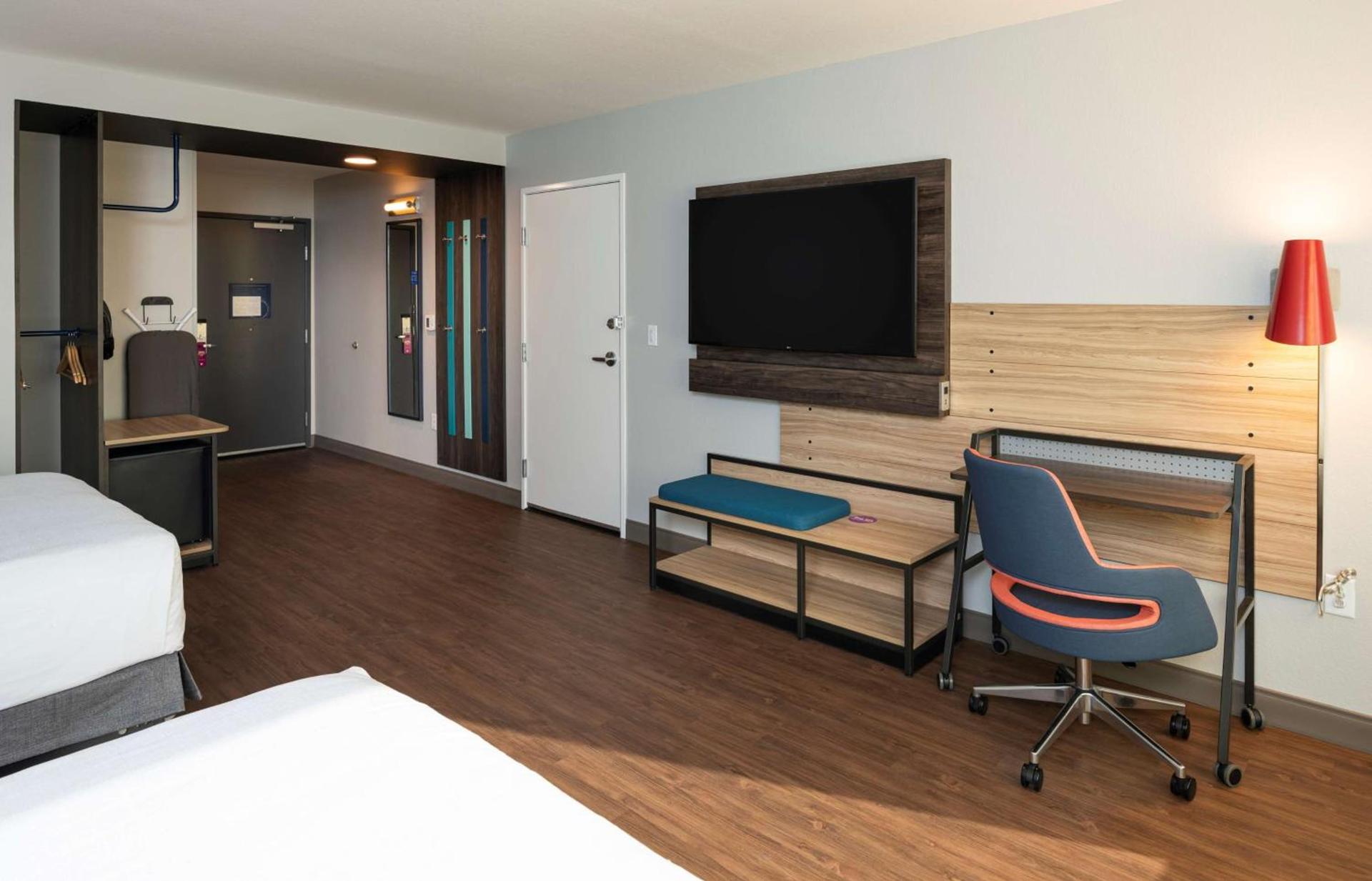 Tru By Hilton Phoenix Glendale Westgate photo 30