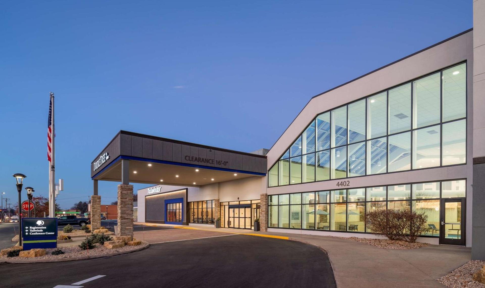Doubletree By Hilton Madison East photo 4
