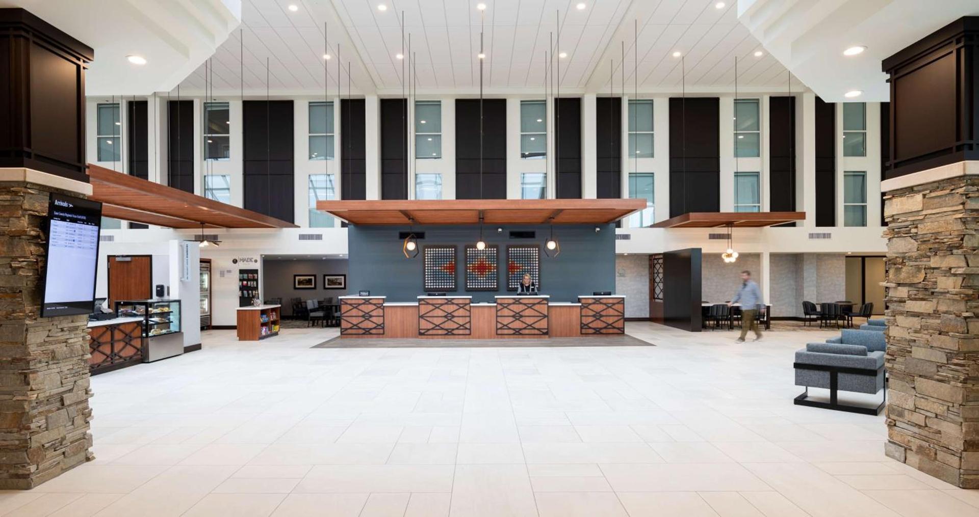 Doubletree By Hilton Madison East photo 5