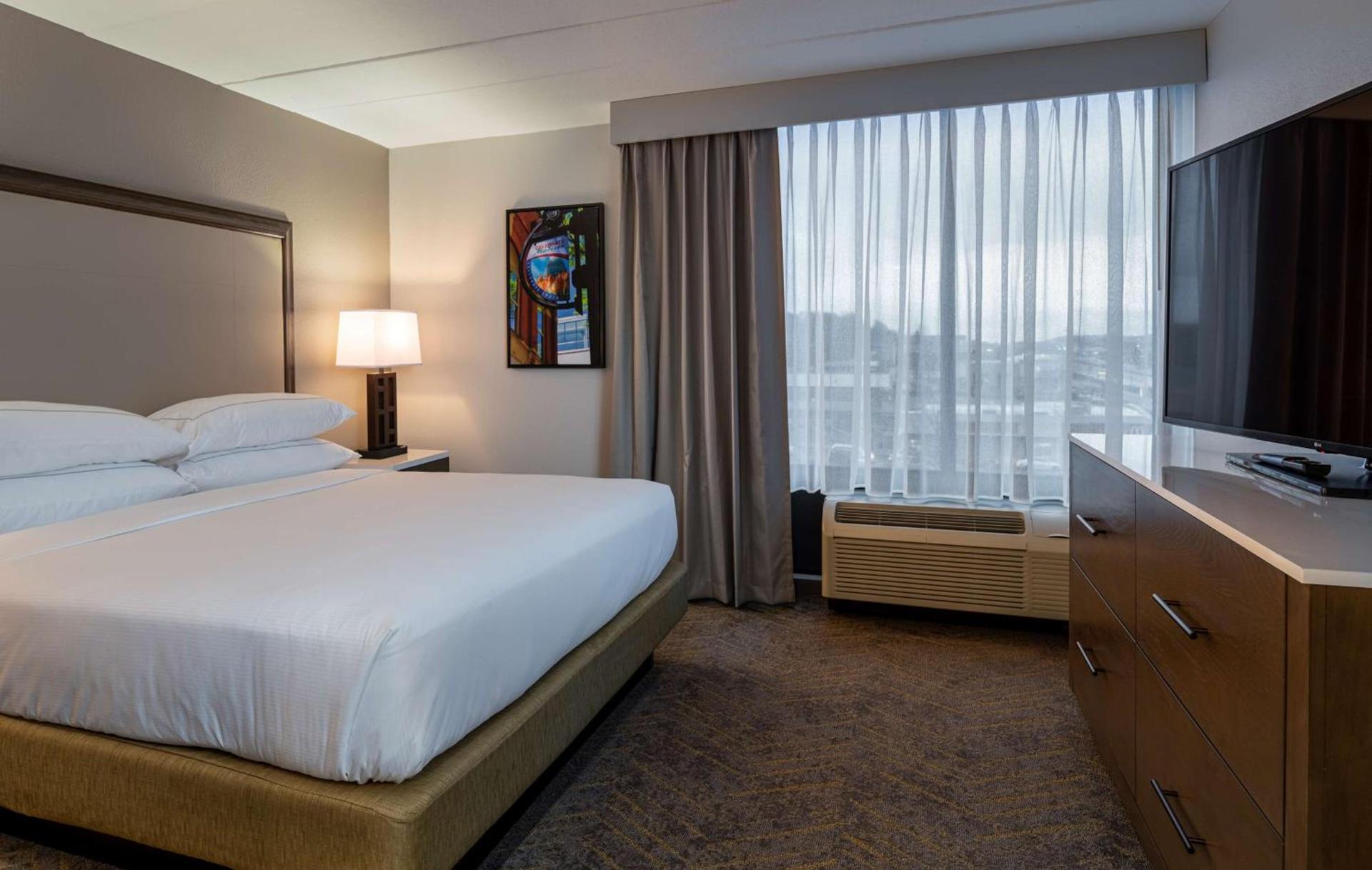Doubletree By Hilton Madison East photo 46
