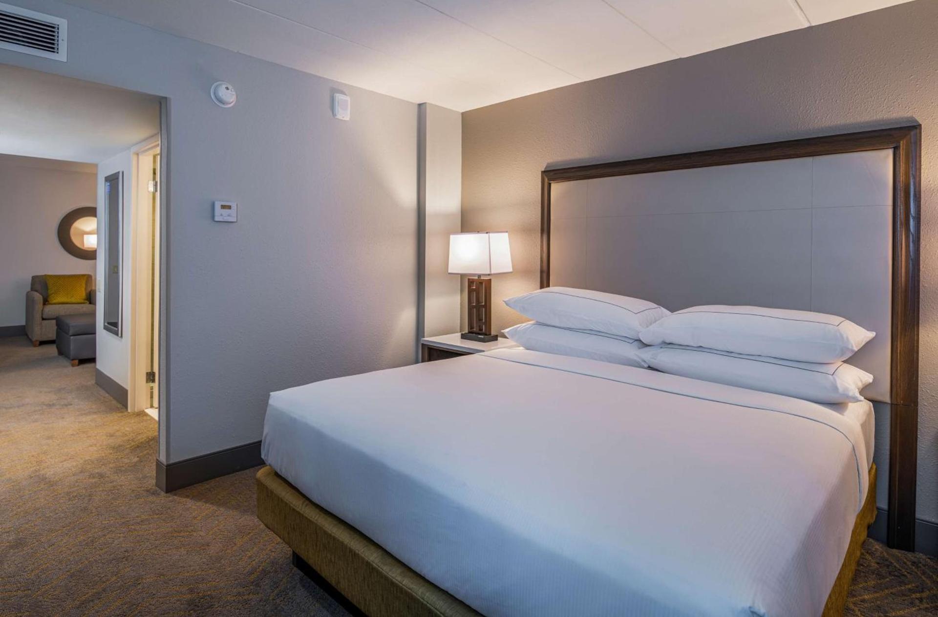 Doubletree By Hilton Madison East photo 51