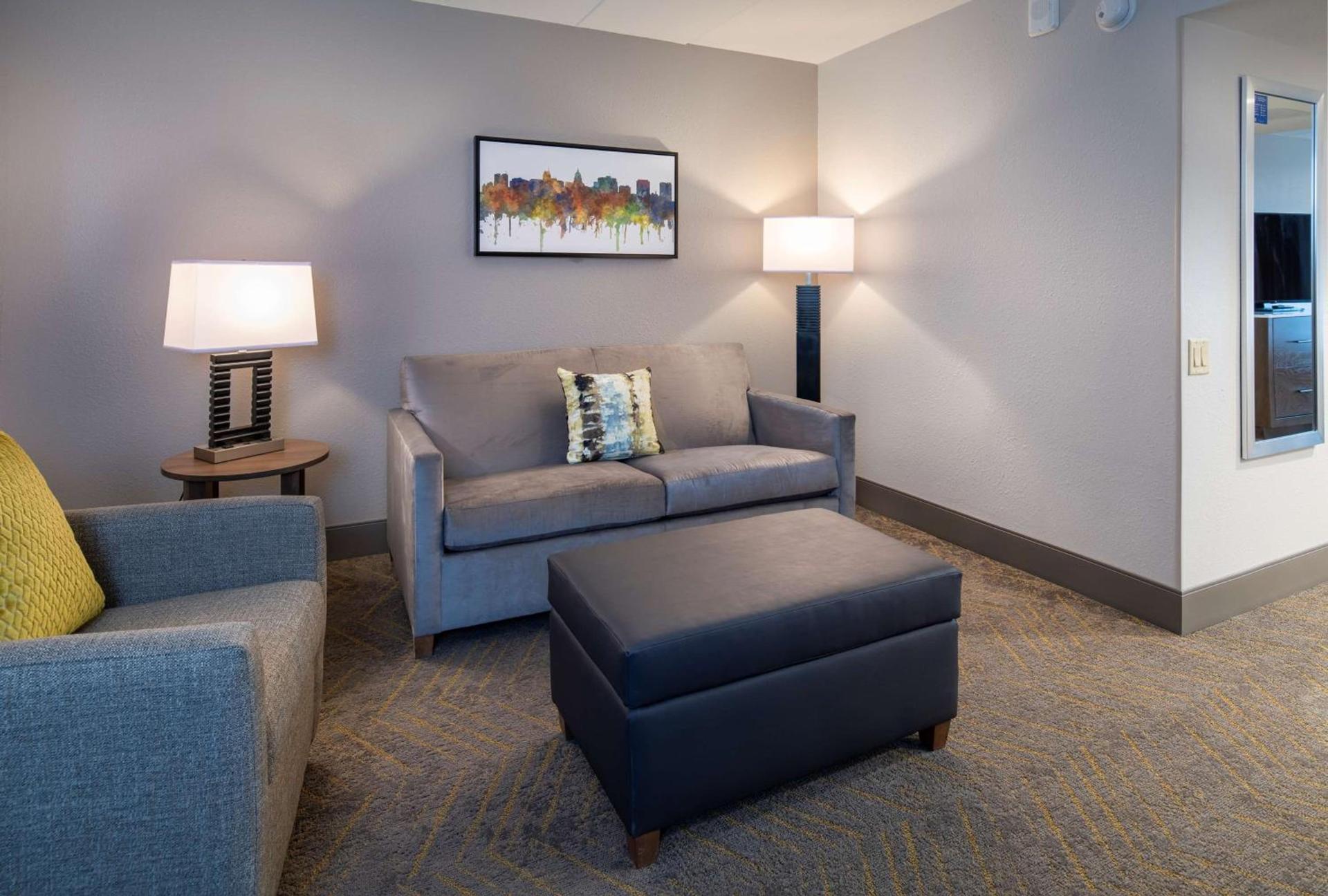 Doubletree By Hilton Madison East photo 60
