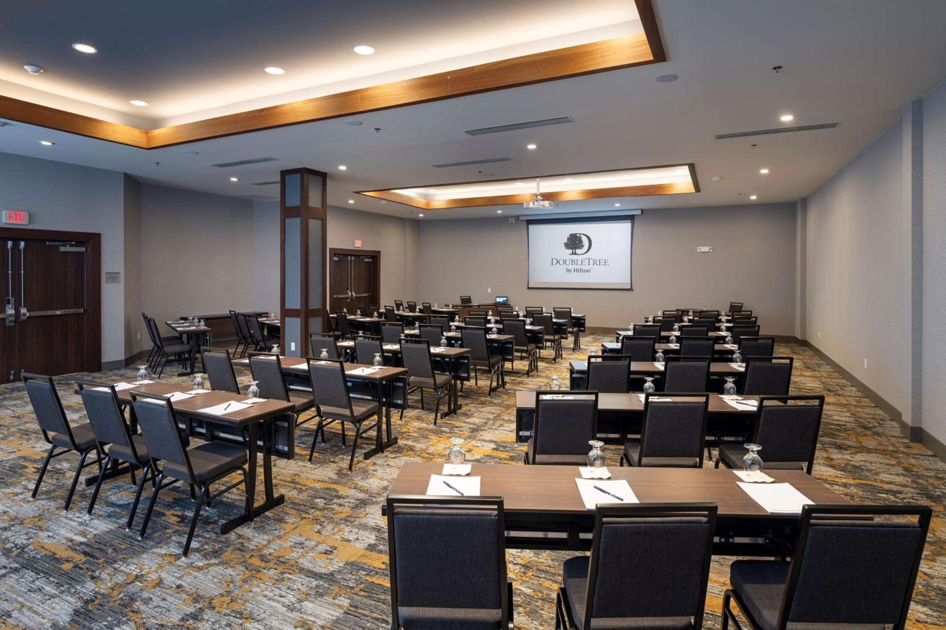 Doubletree By Hilton Madison East photo 65