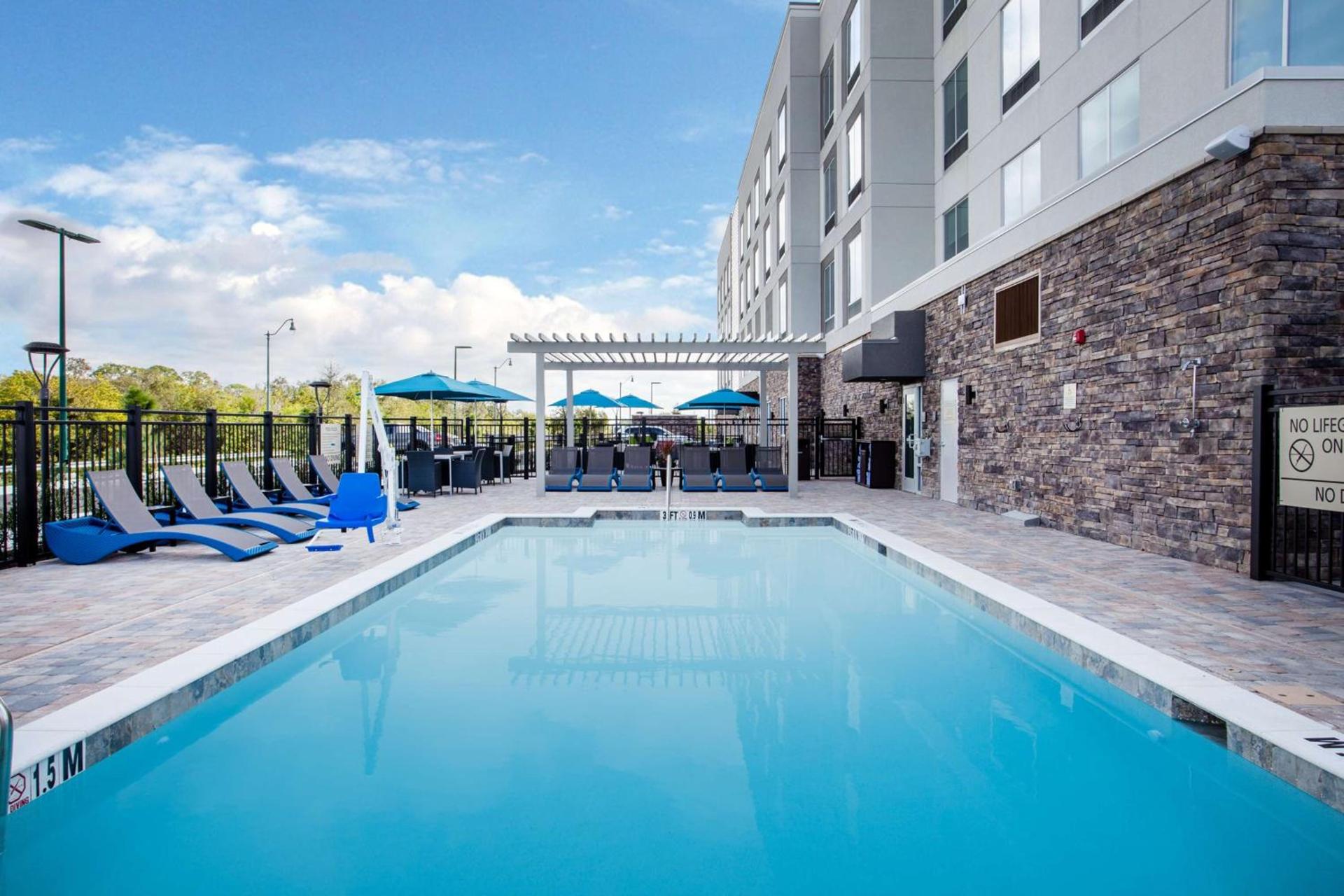 Hampton Inn & Suites North Port, Fl photo 11