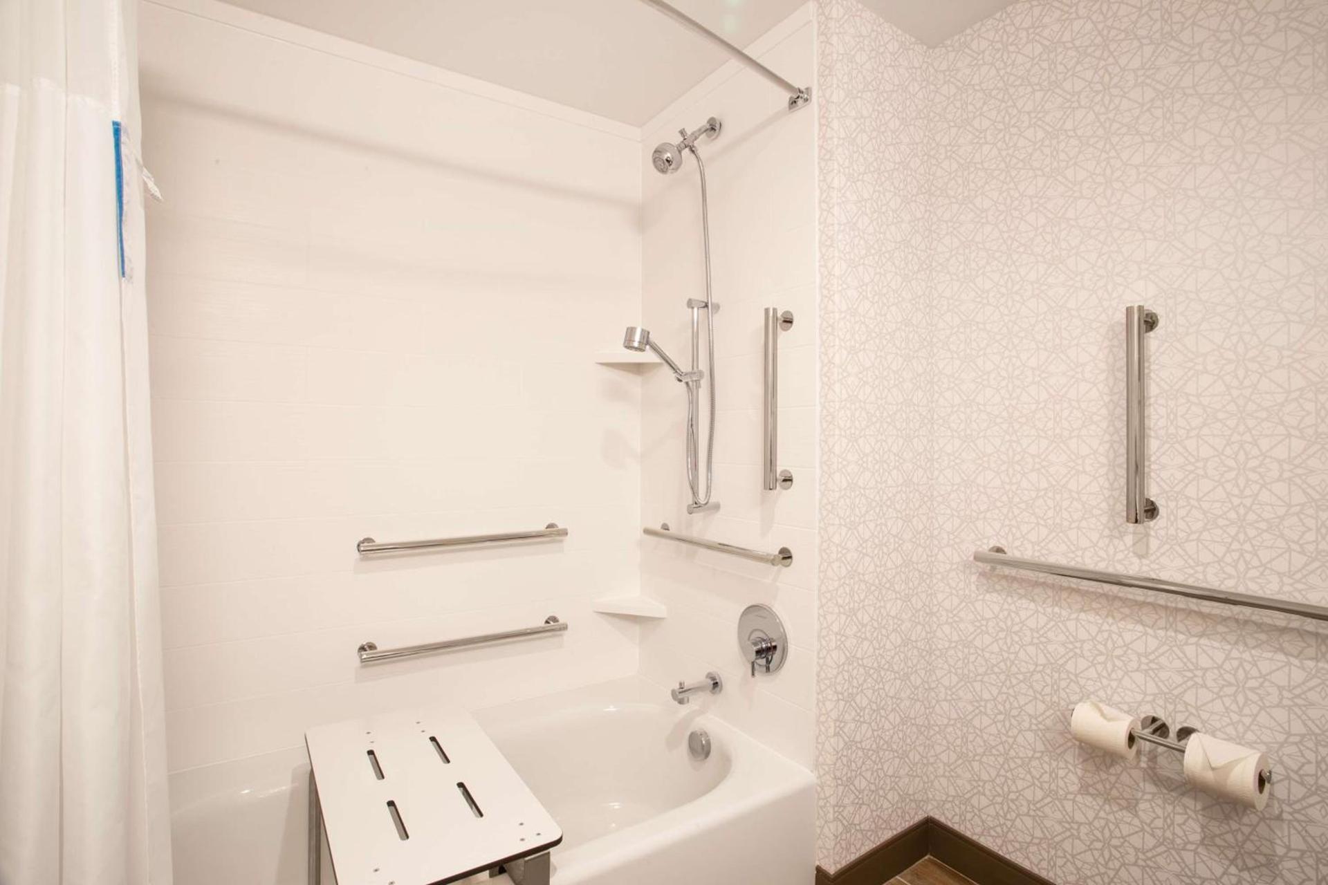 Hampton Inn & Suites North Port, Fl photo 31