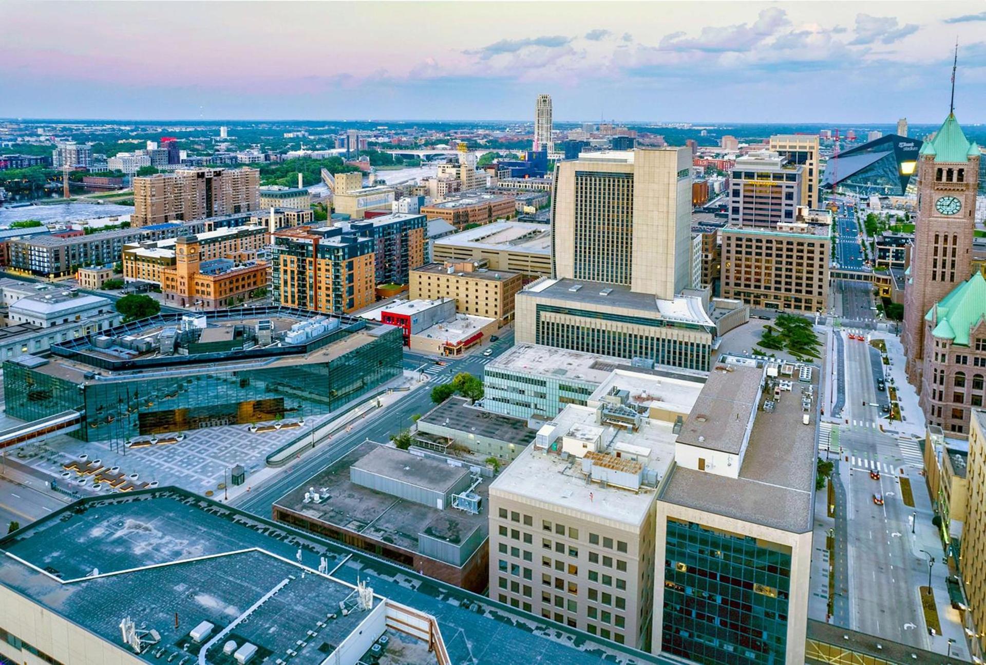 Home2 Suites by Hilton Minneapolis Downtown photo 5