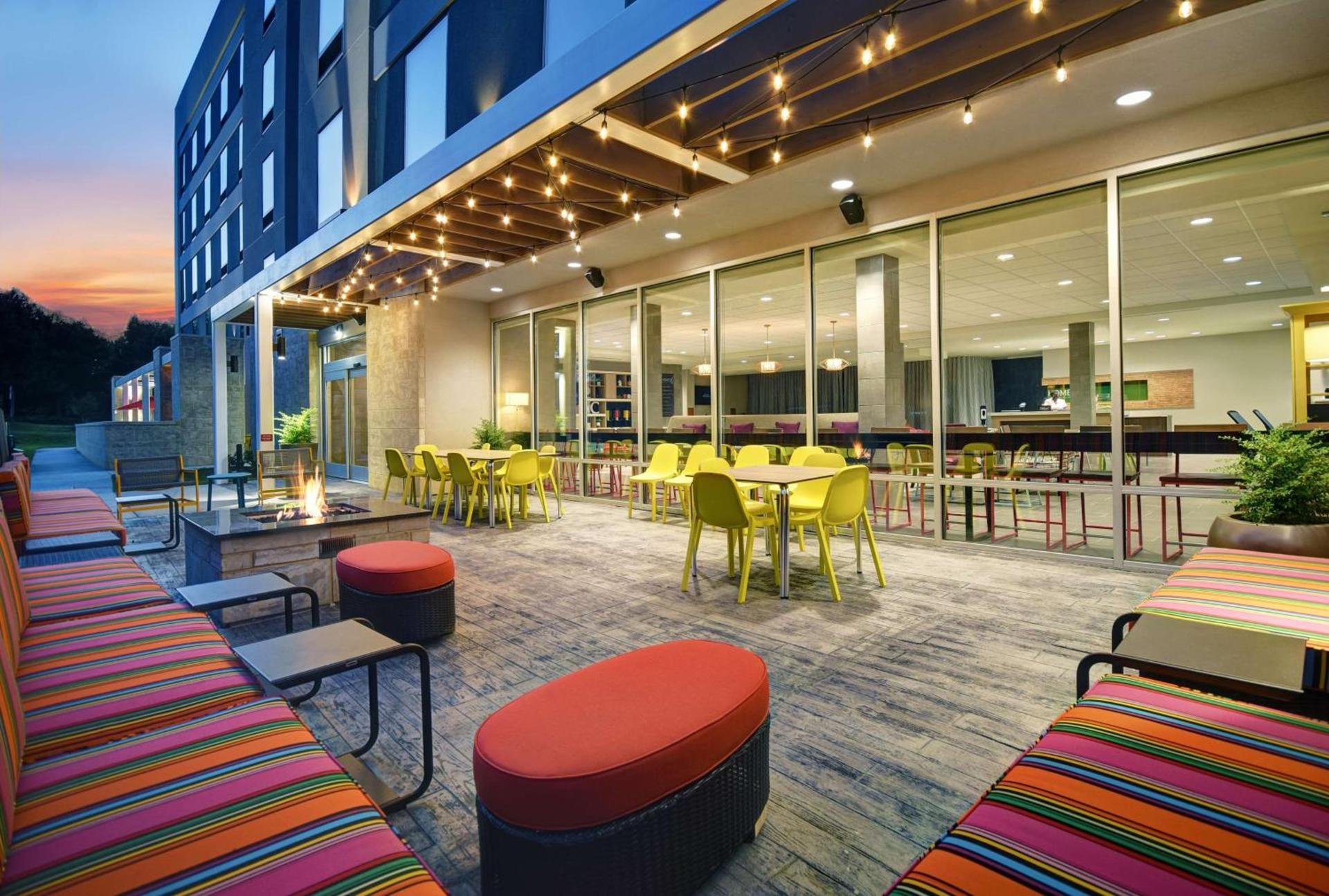 Home2 Suites By Hilton Raleigh North I-540 photo 2