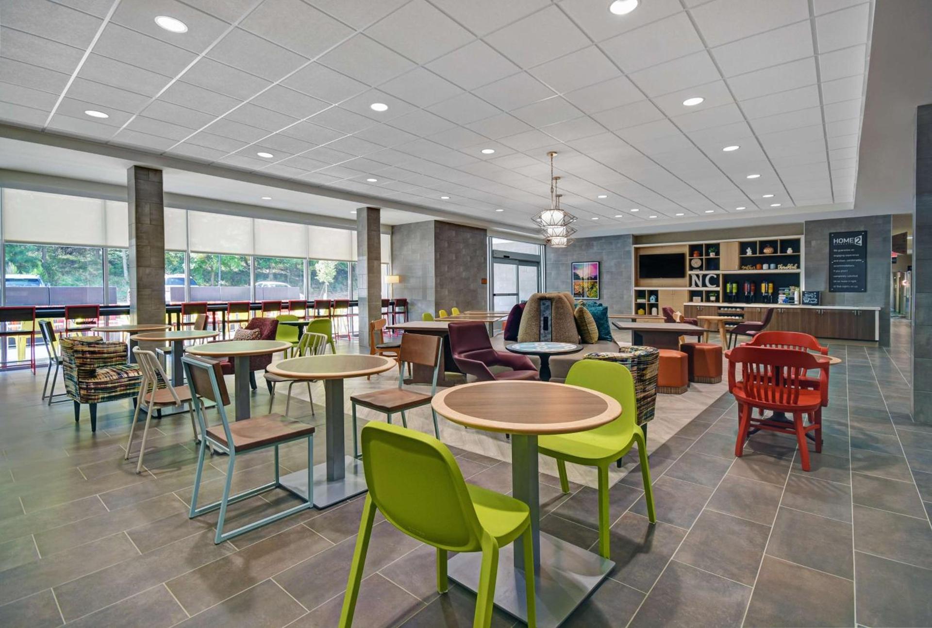 Home2 Suites By Hilton Raleigh North I-540 photo 11