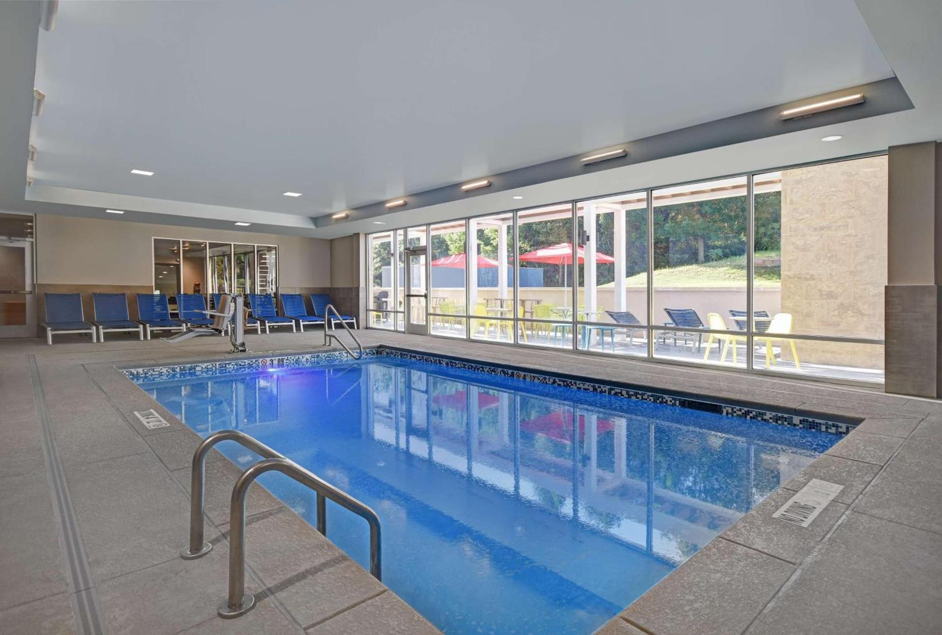 Home2 Suites By Hilton Raleigh North I-540 photo 17