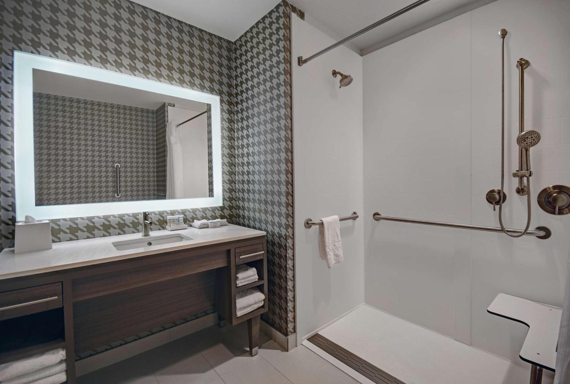 Home2 Suites By Hilton Raleigh North I-540 photo 41