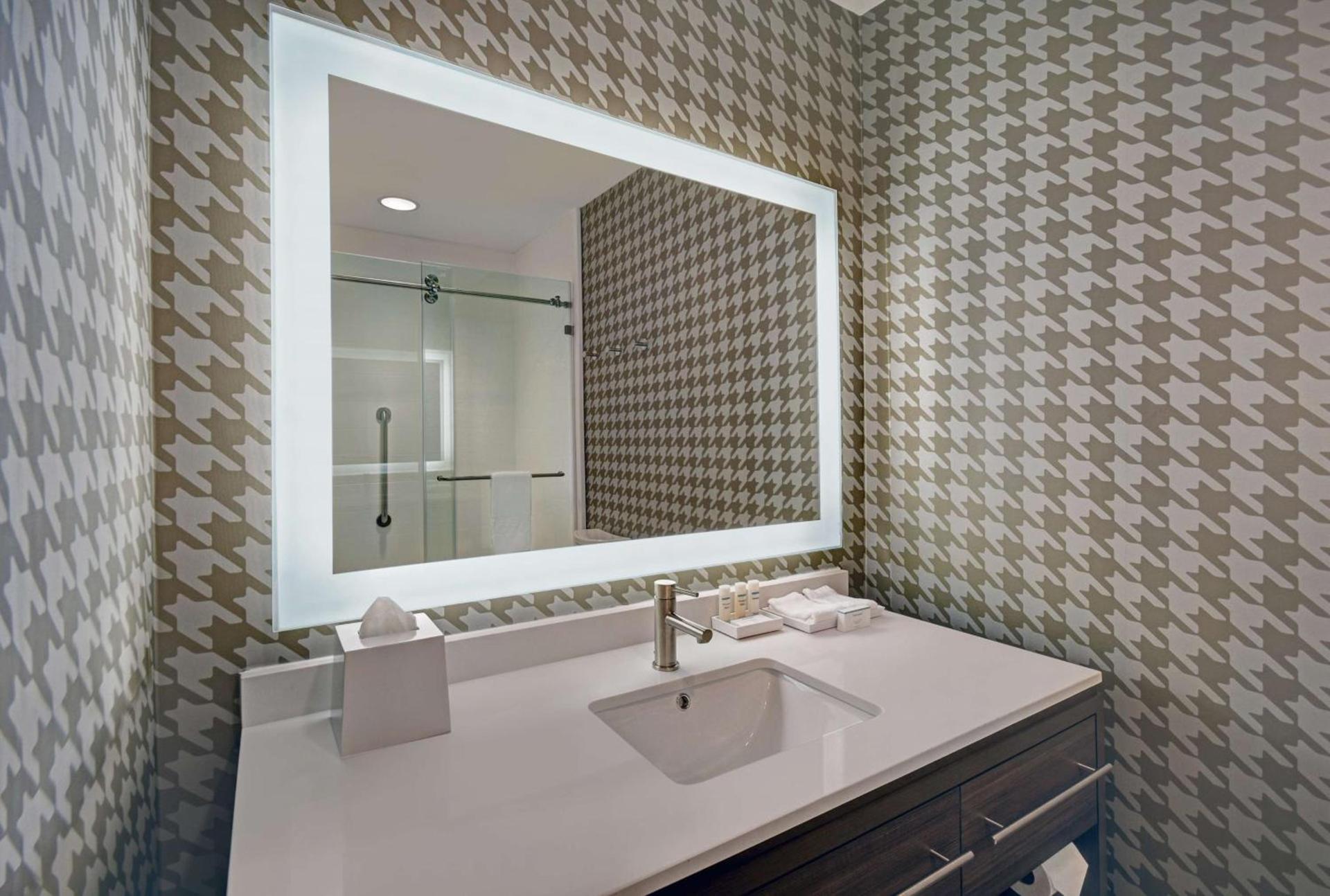 Home2 Suites By Hilton Raleigh North I-540 photo 40