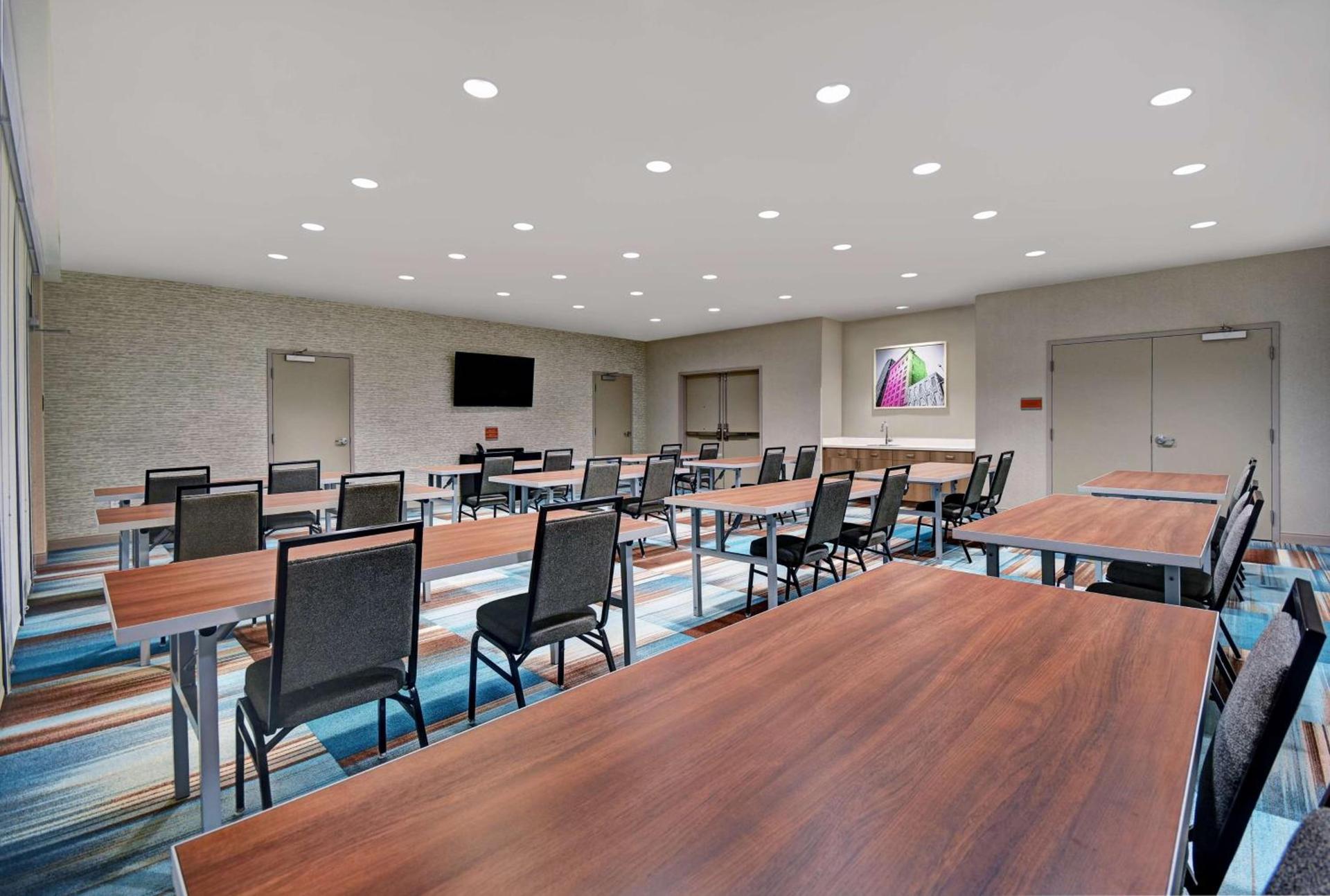 Home2 Suites By Hilton Raleigh North I-540 photo 45