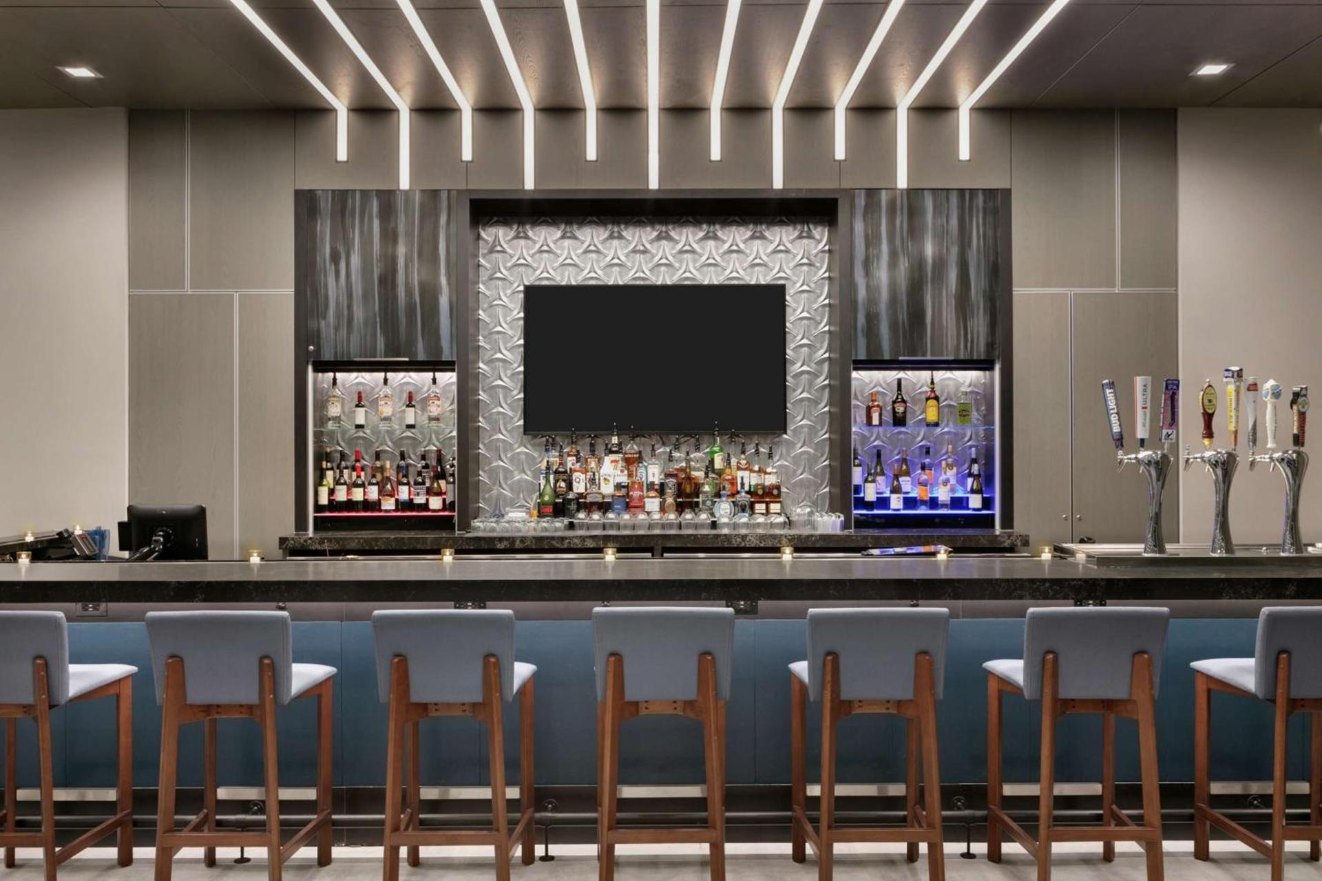 Embassy Suites by Hilton Atlanta Midtown photo 44