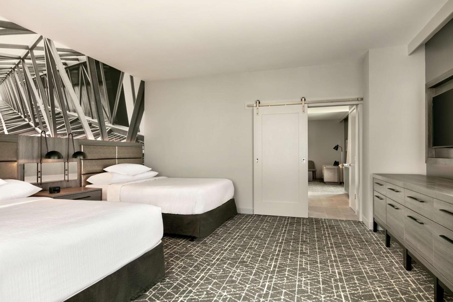 Embassy Suites by Hilton Atlanta Midtown photo 47
