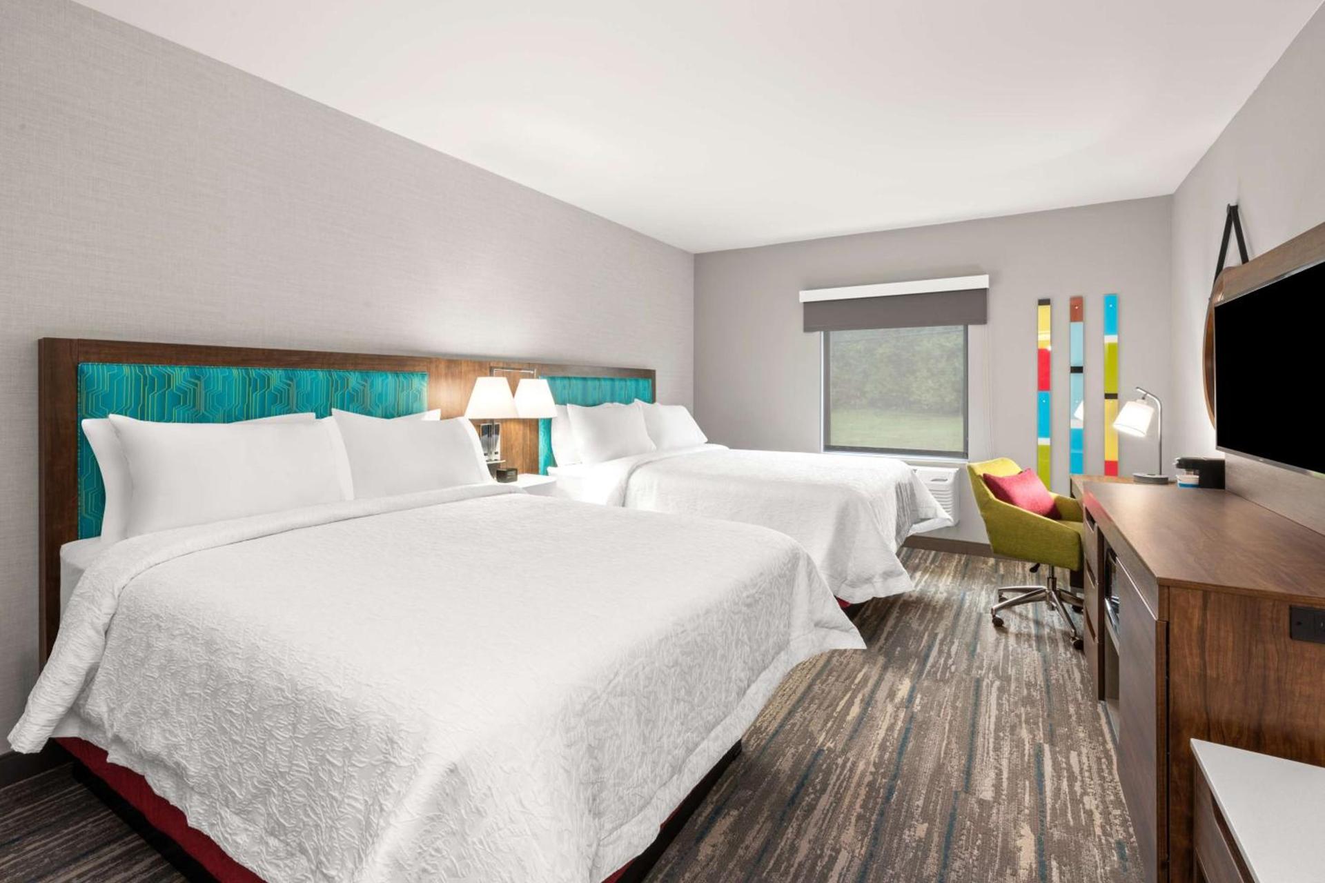 Hampton Inn & Suites Tigard photo 28
