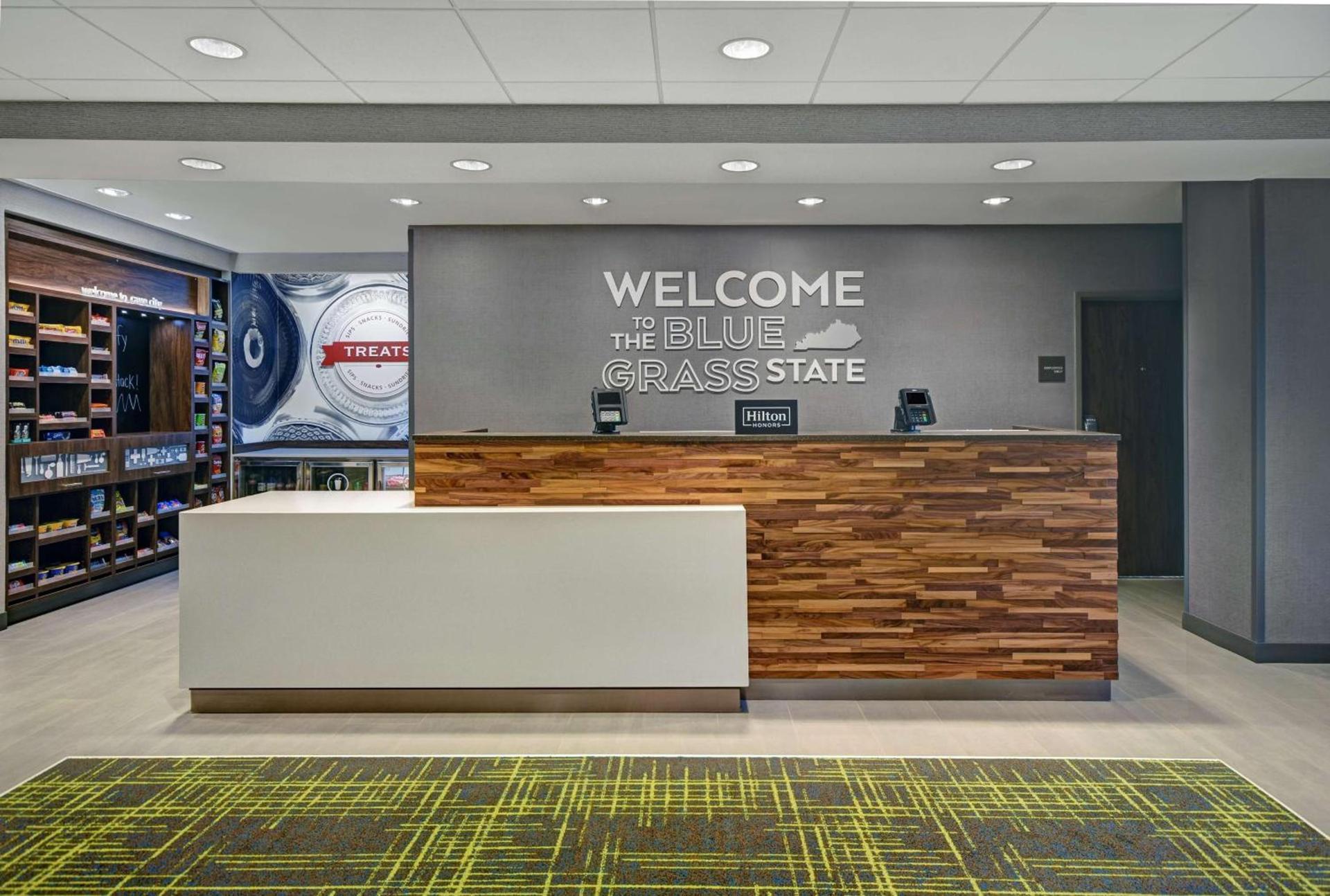Hampton Inn Cave City, KY photo 7