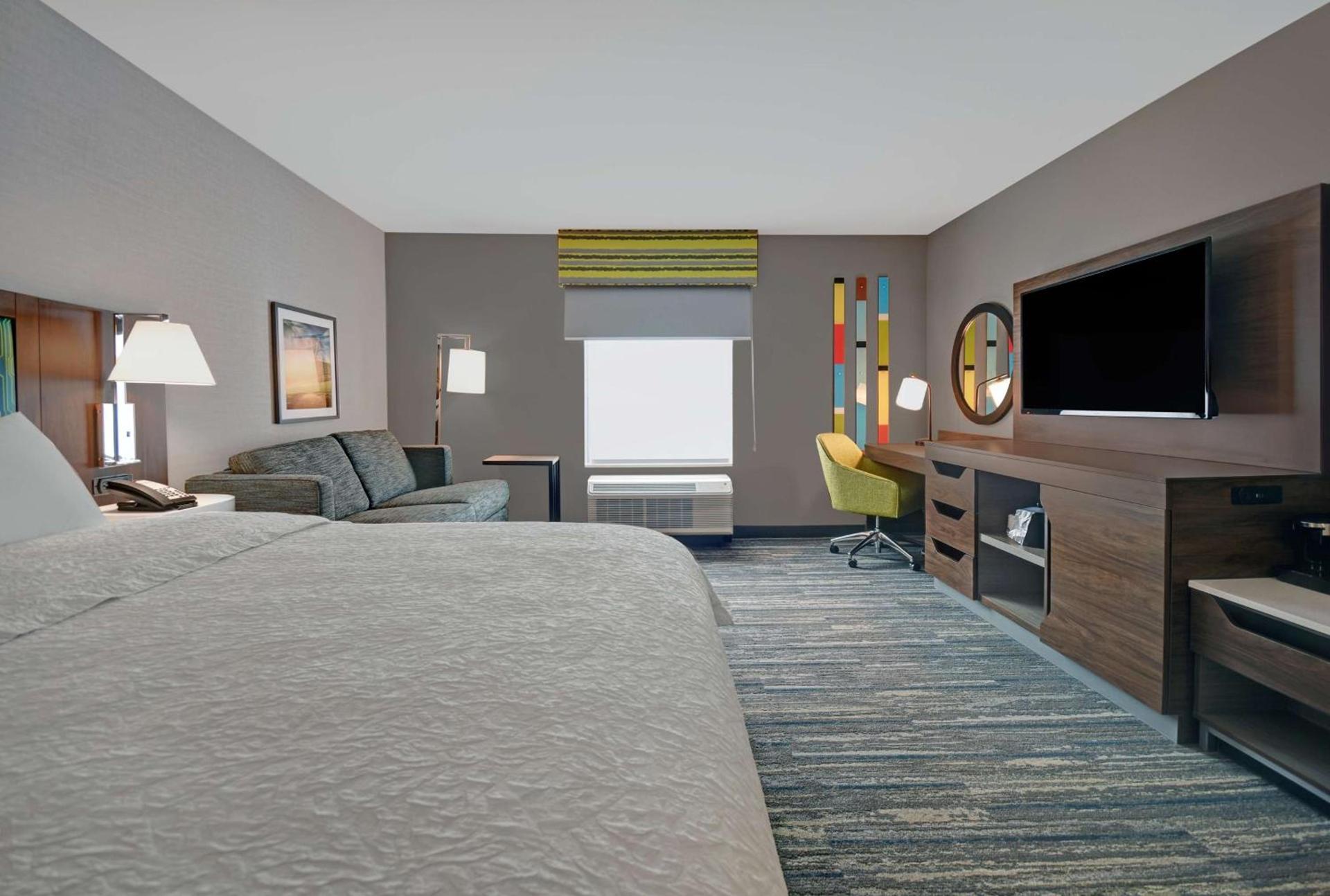 Hampton Inn Cave City, KY photo 31