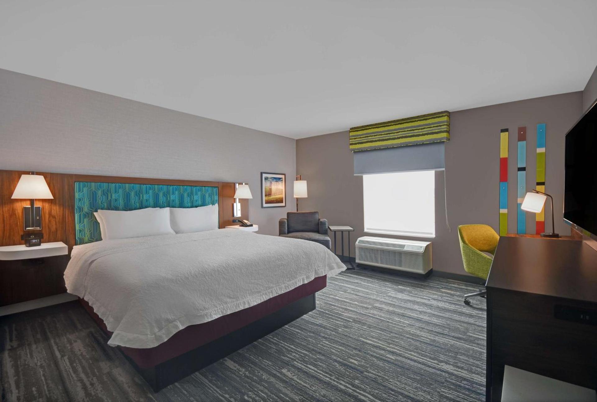 Hampton Inn Cave City, KY photo 37