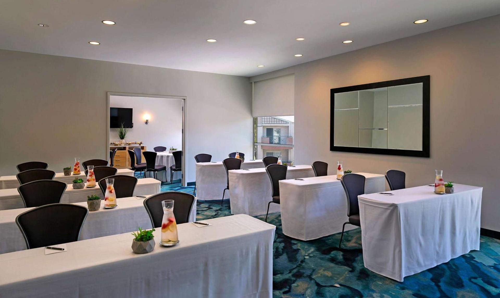 The Belamar Hotel Manhattan Beach, Tapestry by Hilton photo 25
