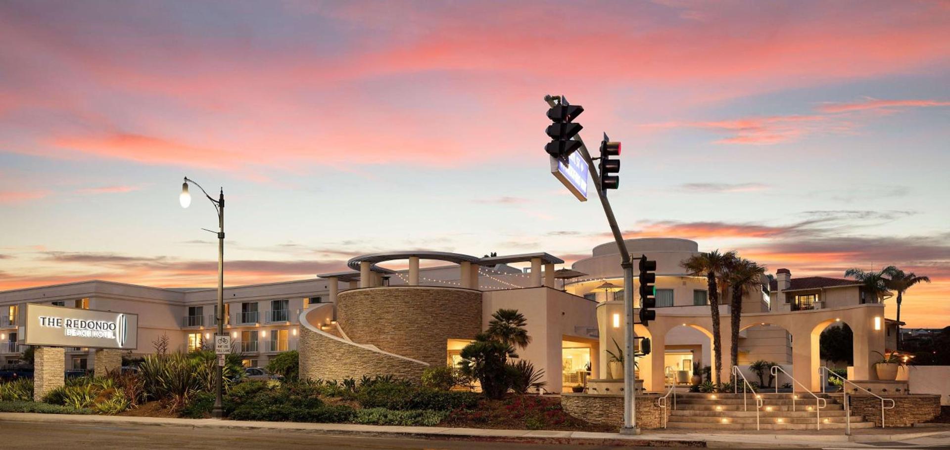 Redondo Beach Hotel, Tapestry Collection by Hilton photo 3