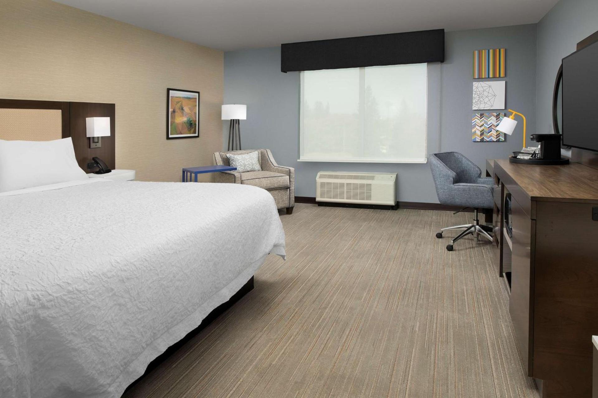 Hampton Inn Warroad, MN photo 23