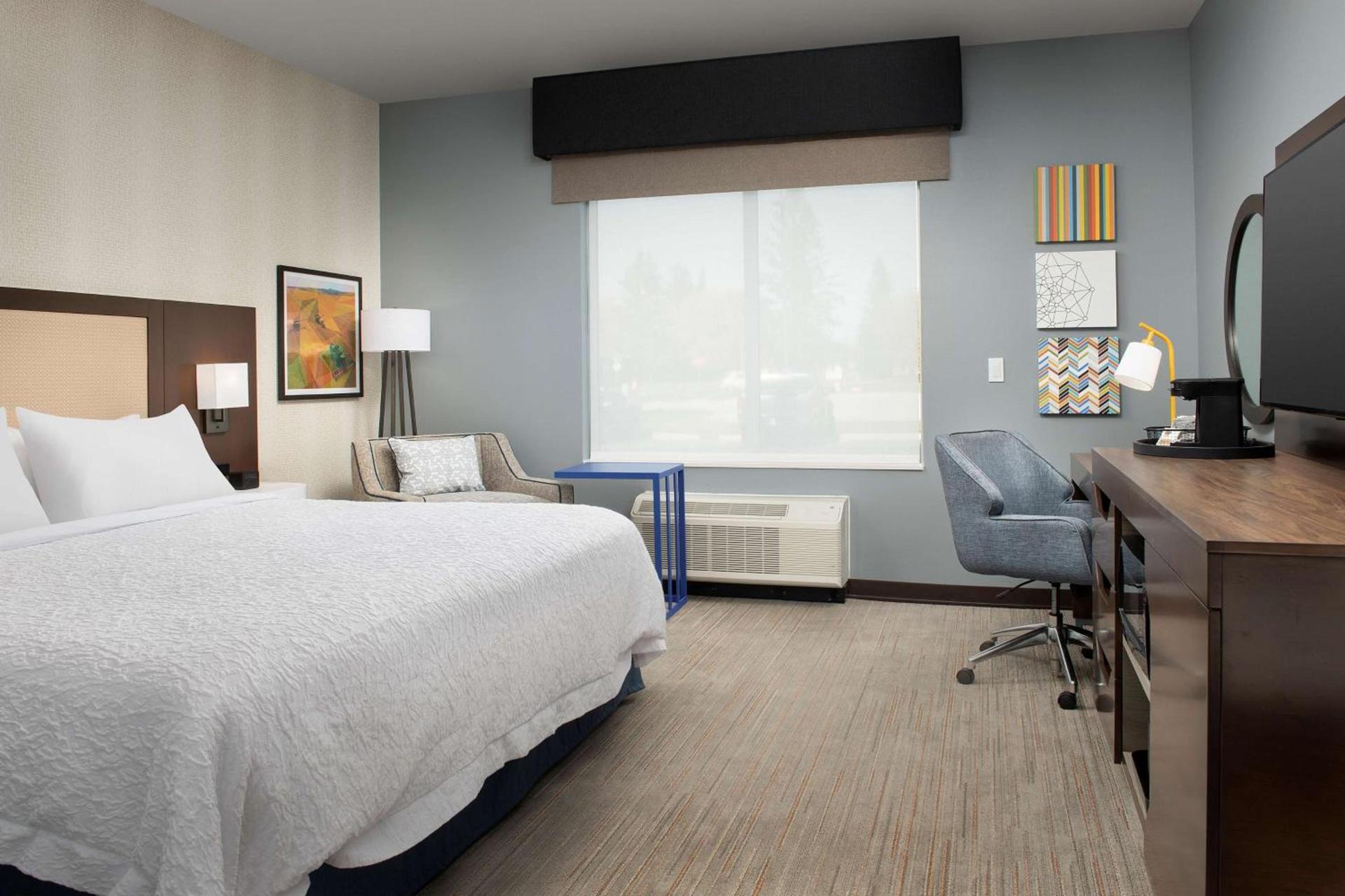 Hampton Inn Warroad, MN photo 24