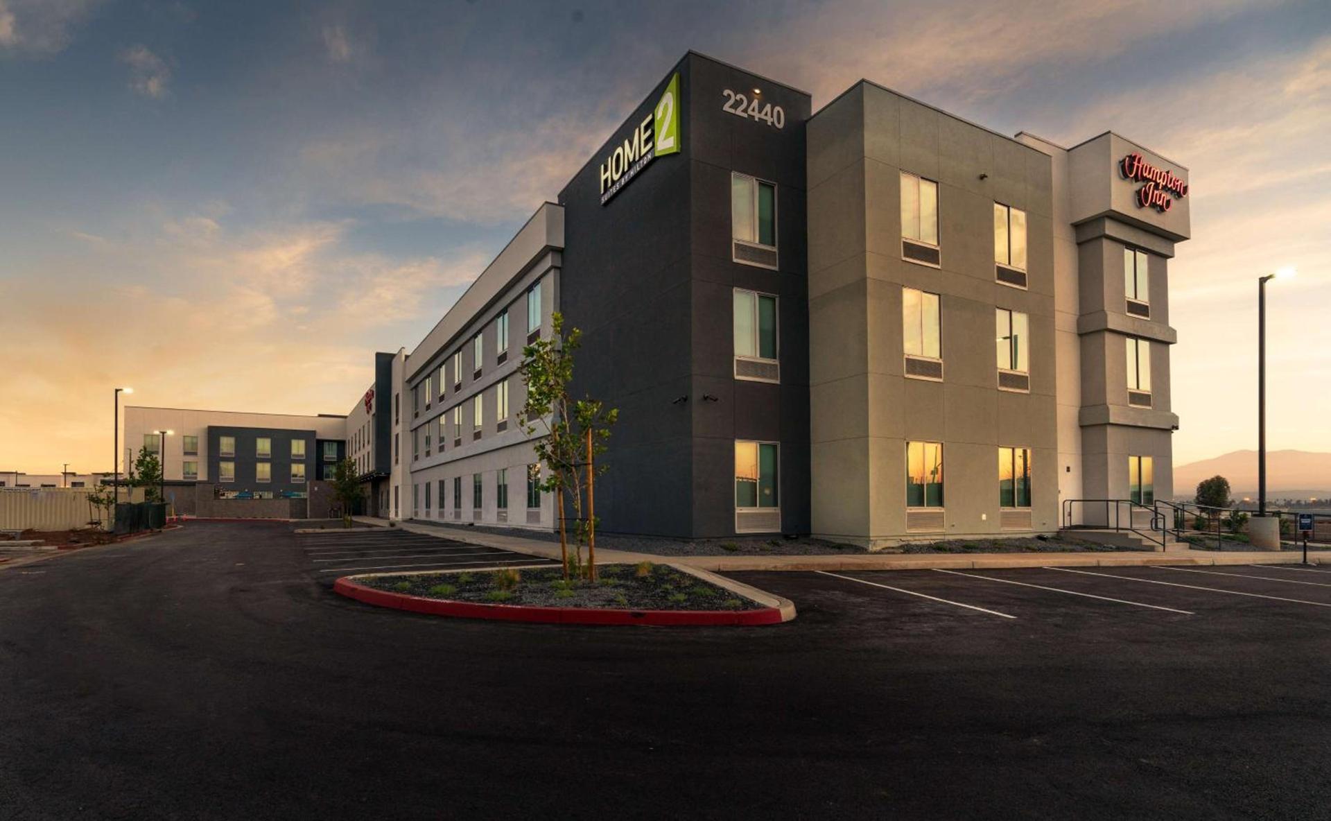 Hampton Inn Riverside March Air Force Base, Ca photo 2