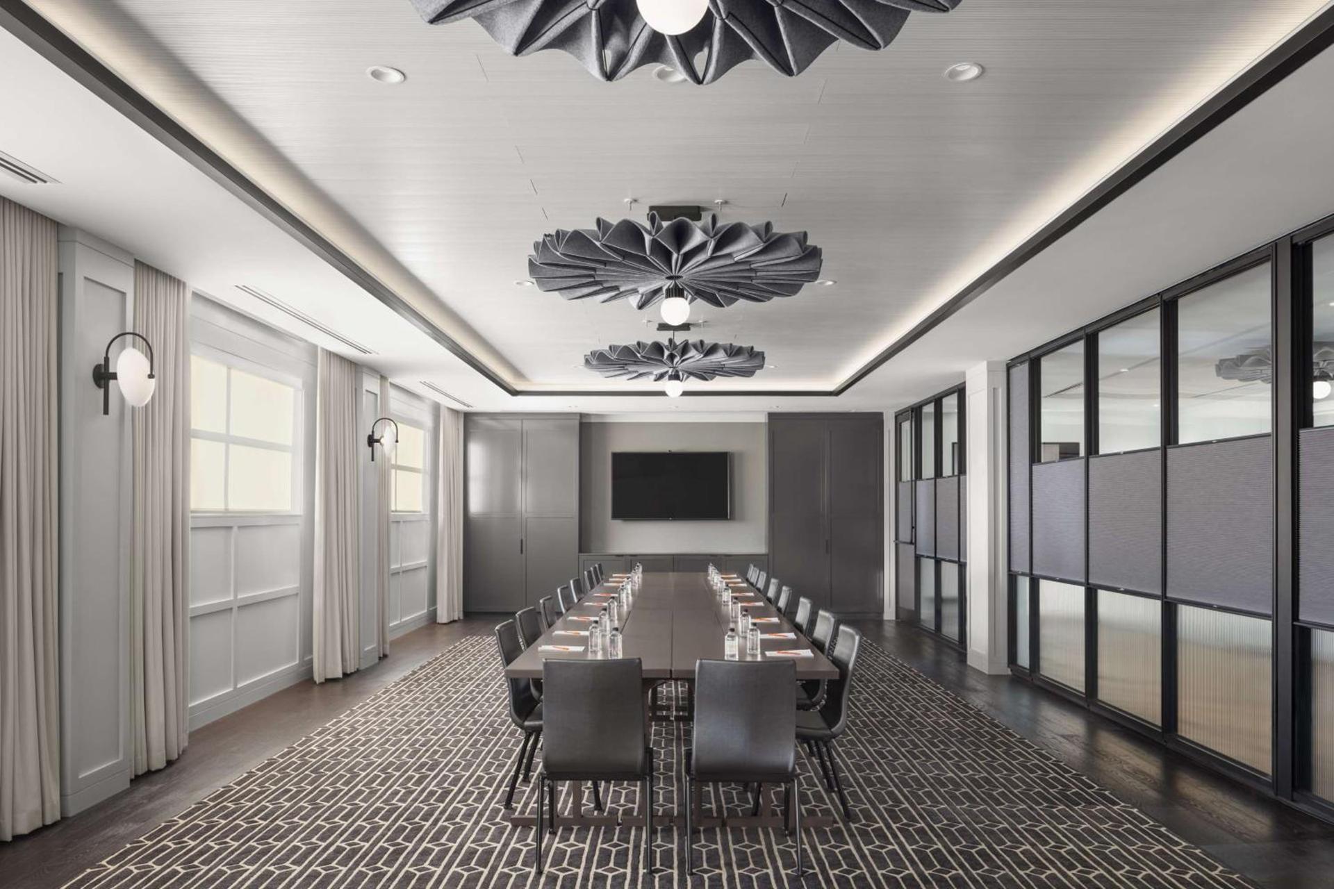 Canopy By Hilton Portland Waterfront photo 41