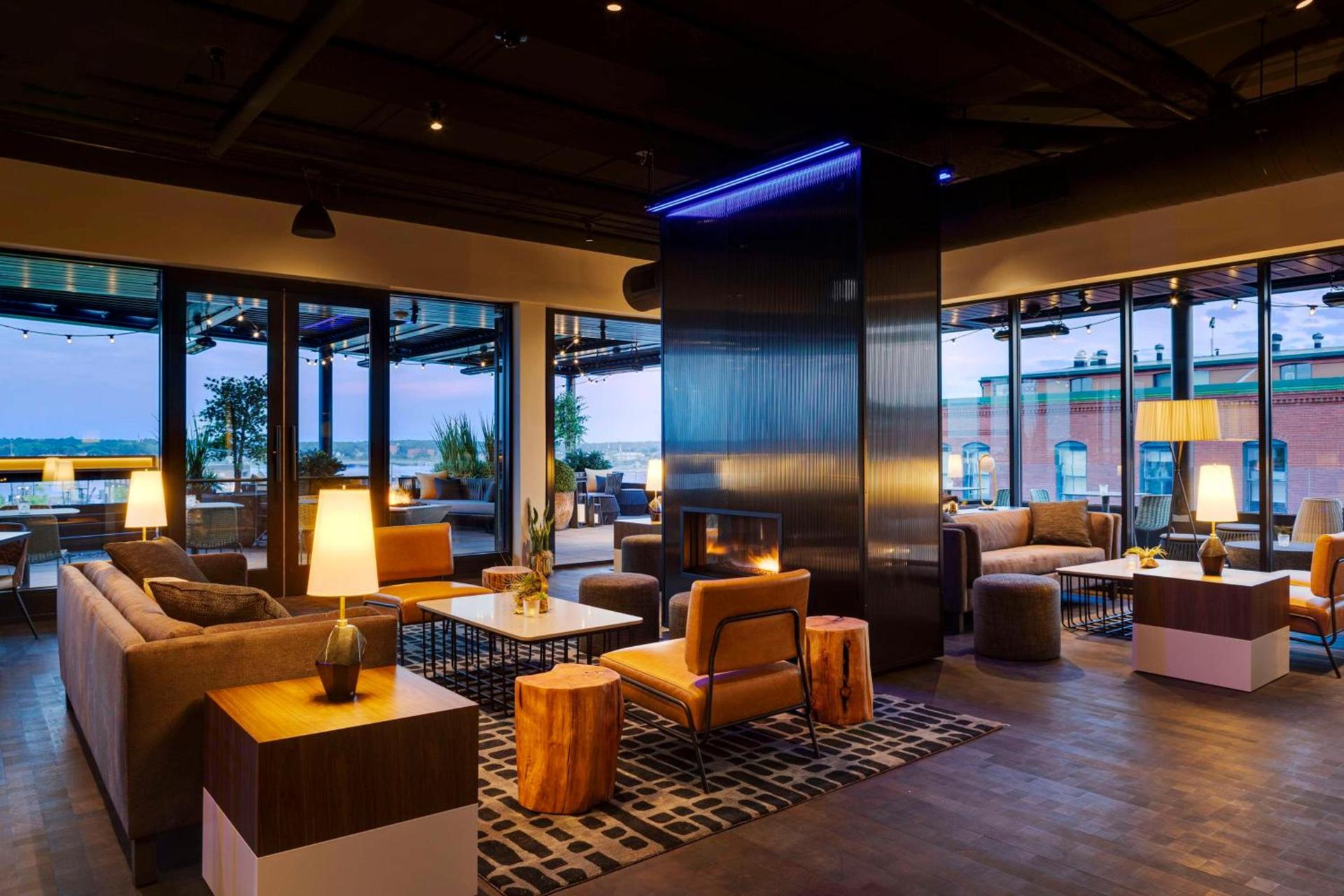 Canopy By Hilton Portland Waterfront photo 45