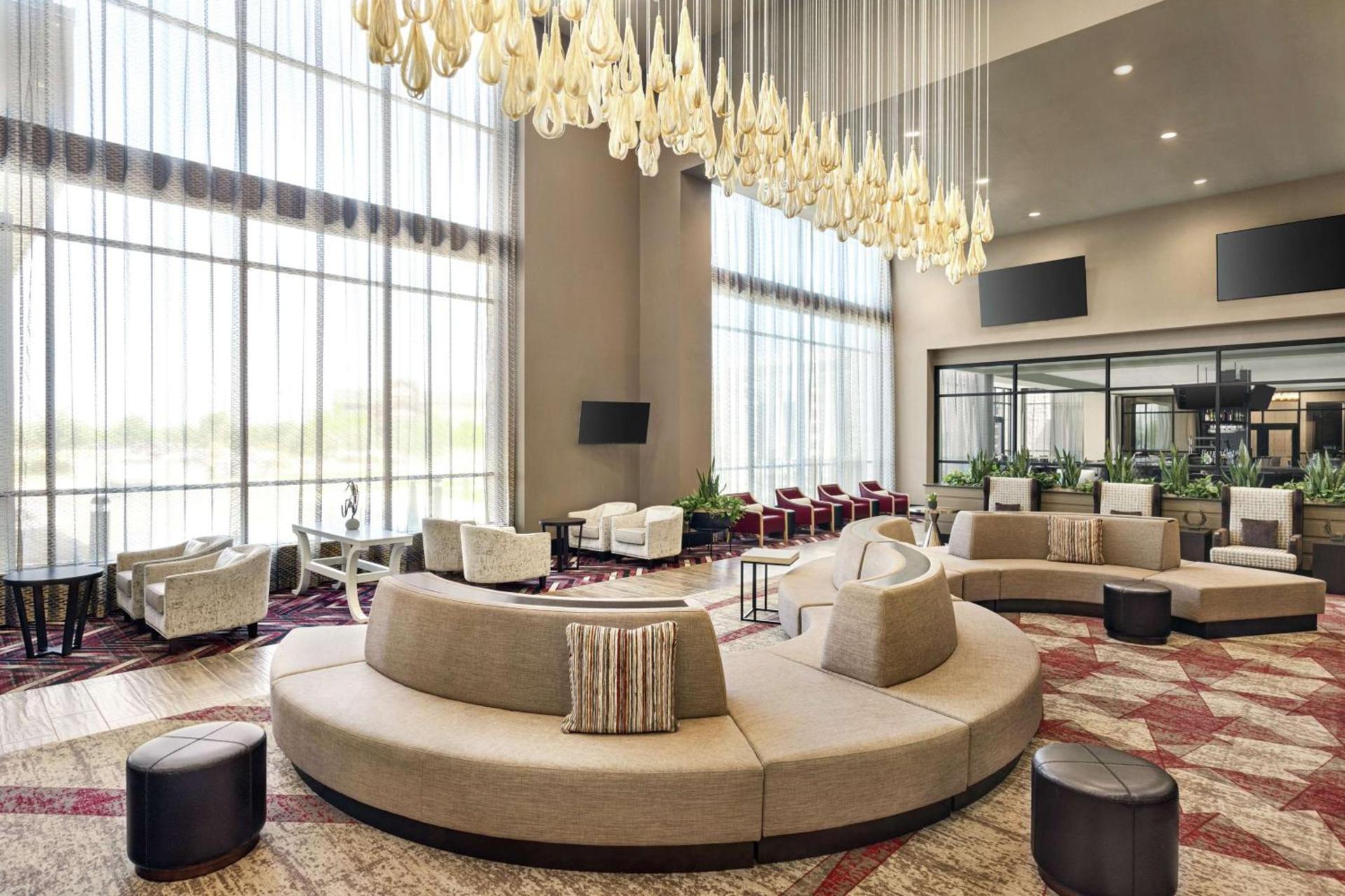 Embassy Suites by Hilton Round Rock photo 9