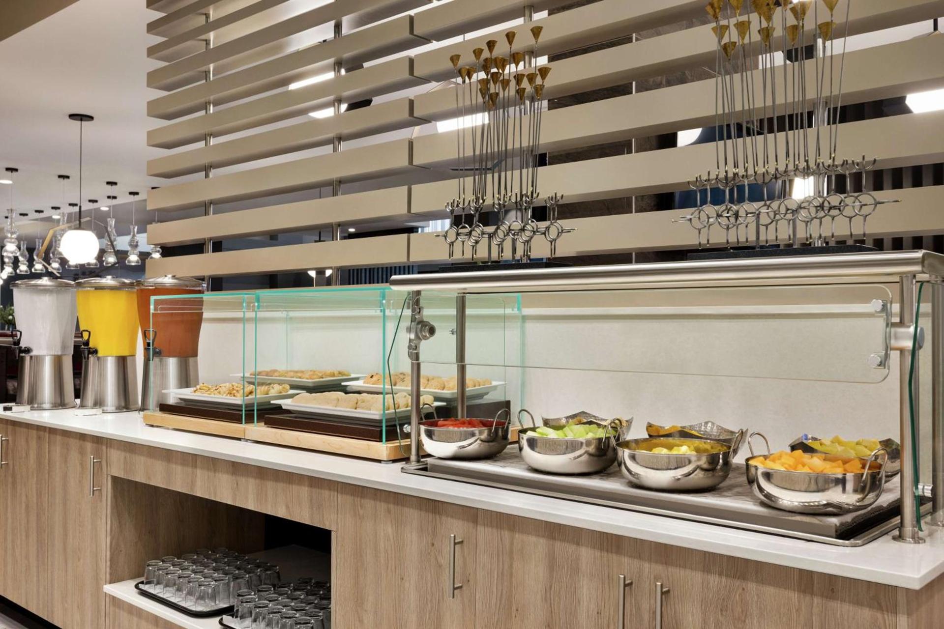 Embassy Suites by Hilton Round Rock photo 16