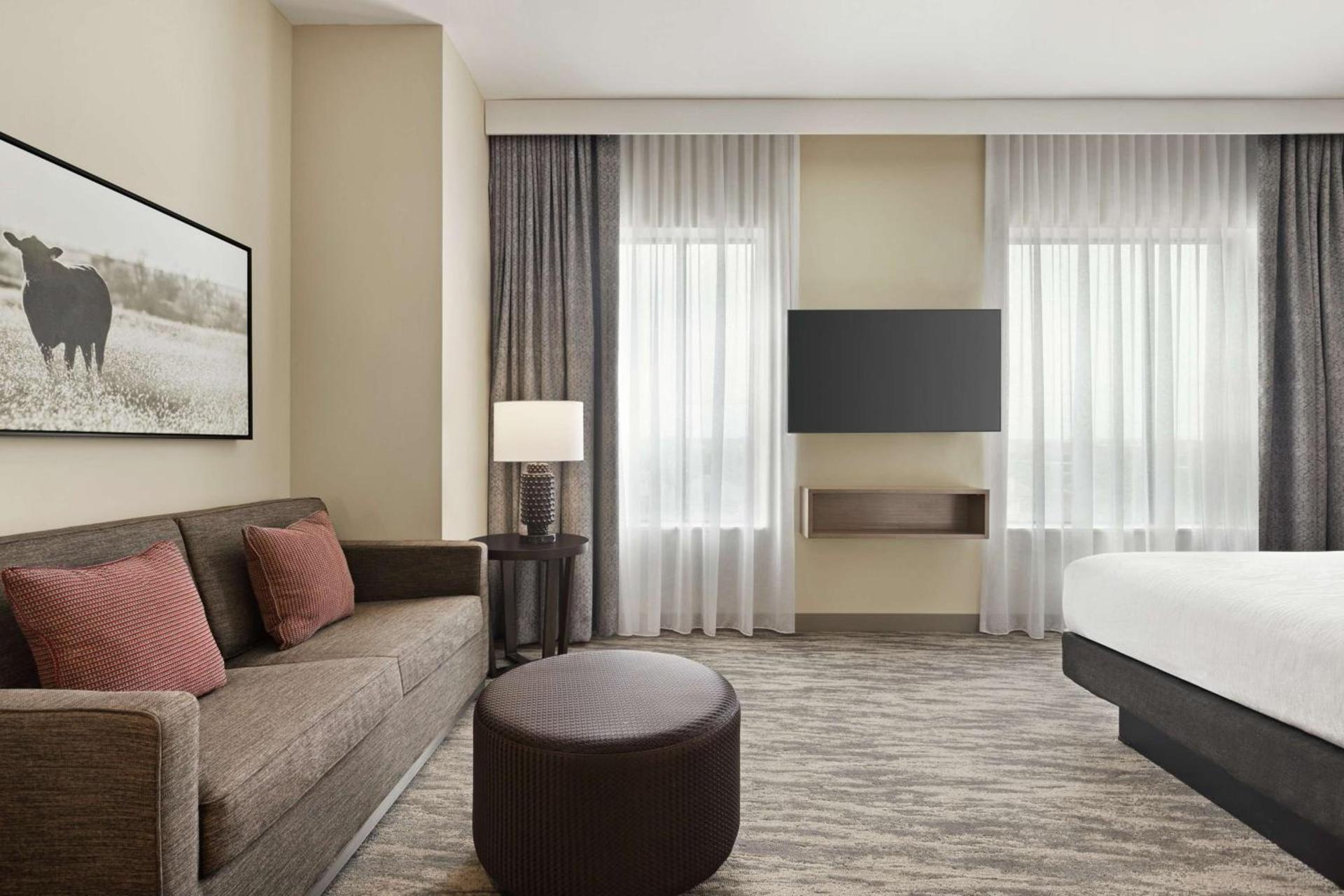 Embassy Suites by Hilton Round Rock photo 20