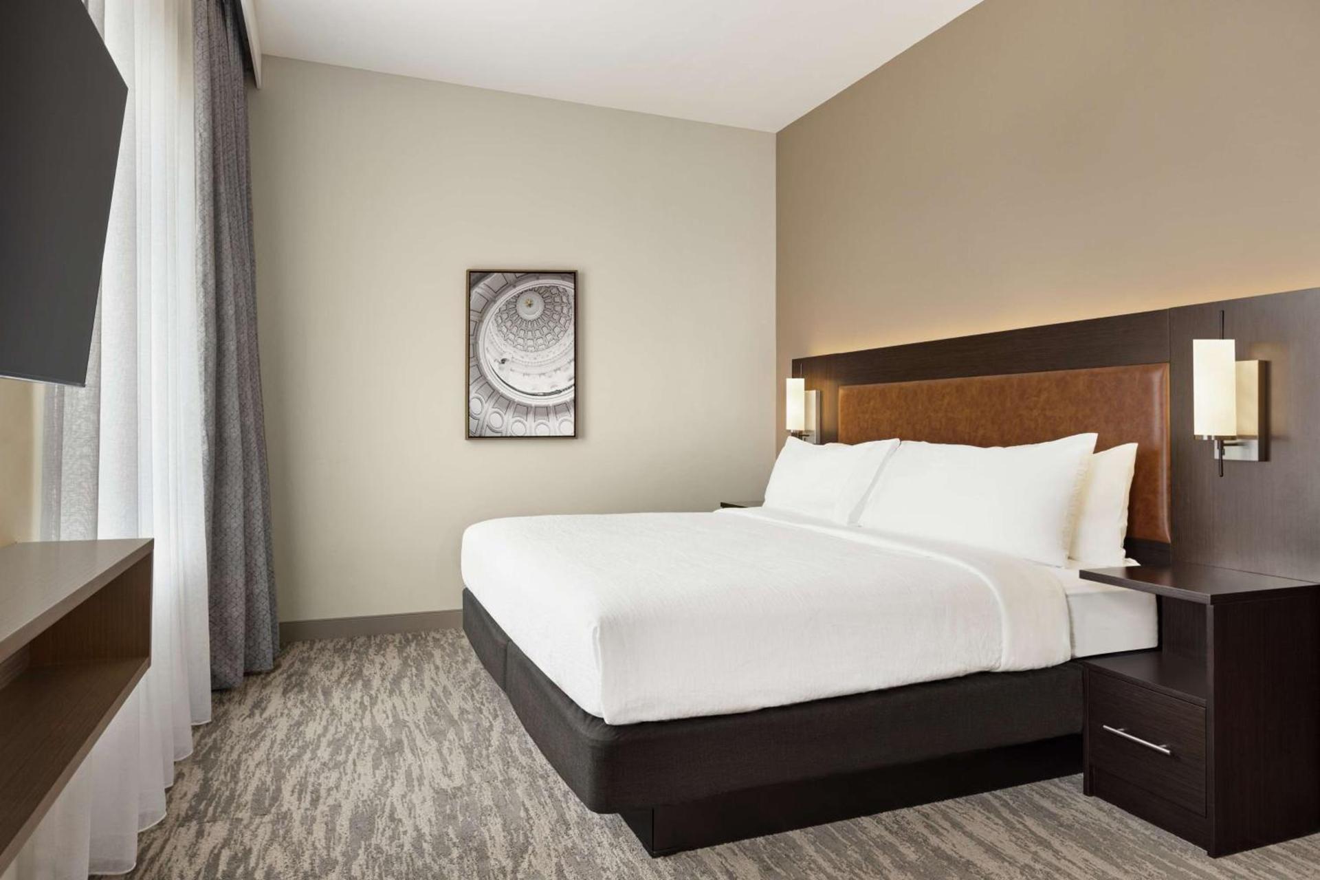 Embassy Suites by Hilton Round Rock photo 21