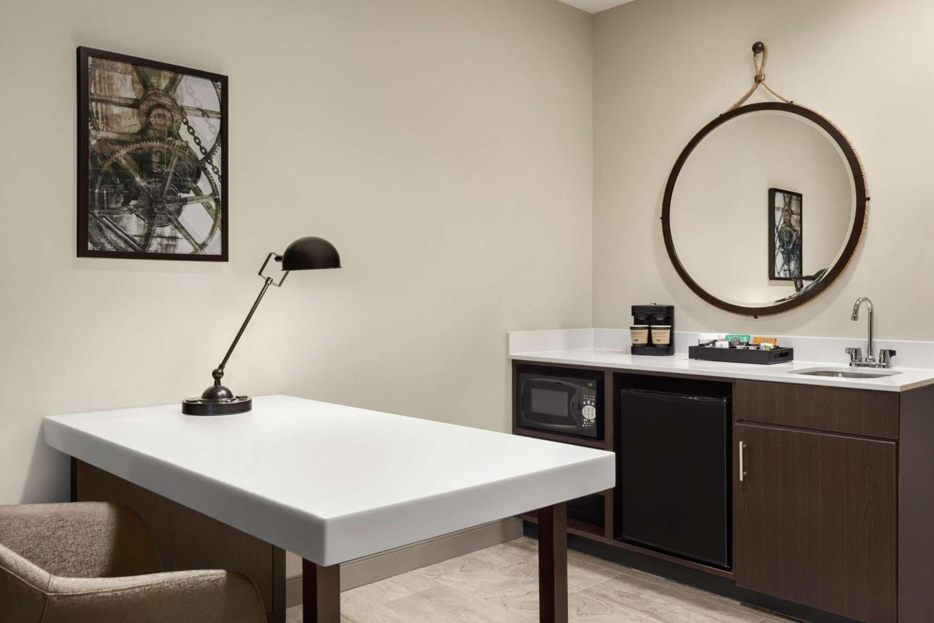 Embassy Suites by Hilton Round Rock photo 36