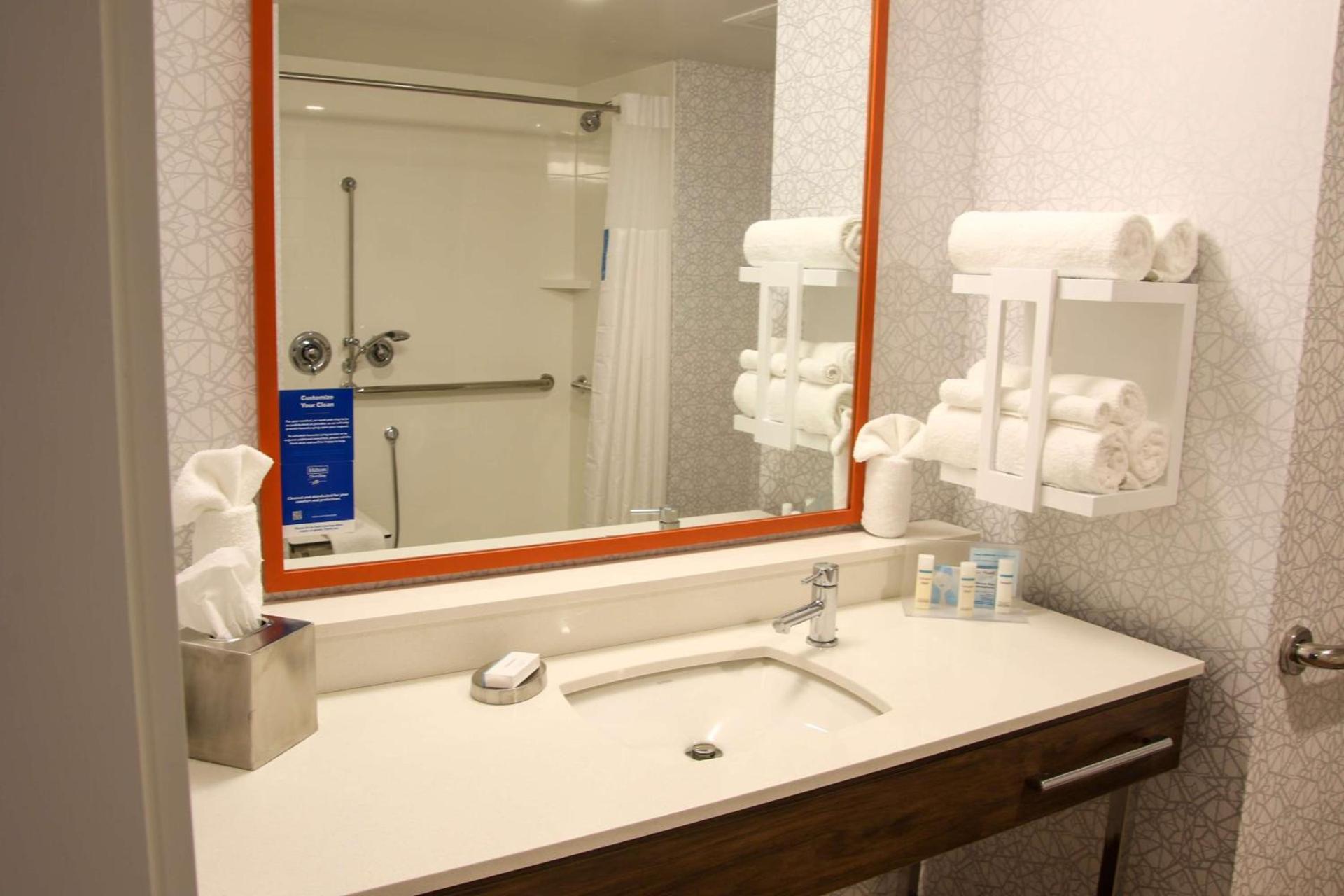 Hampton Inn & Suites Olean, Ny photo 25